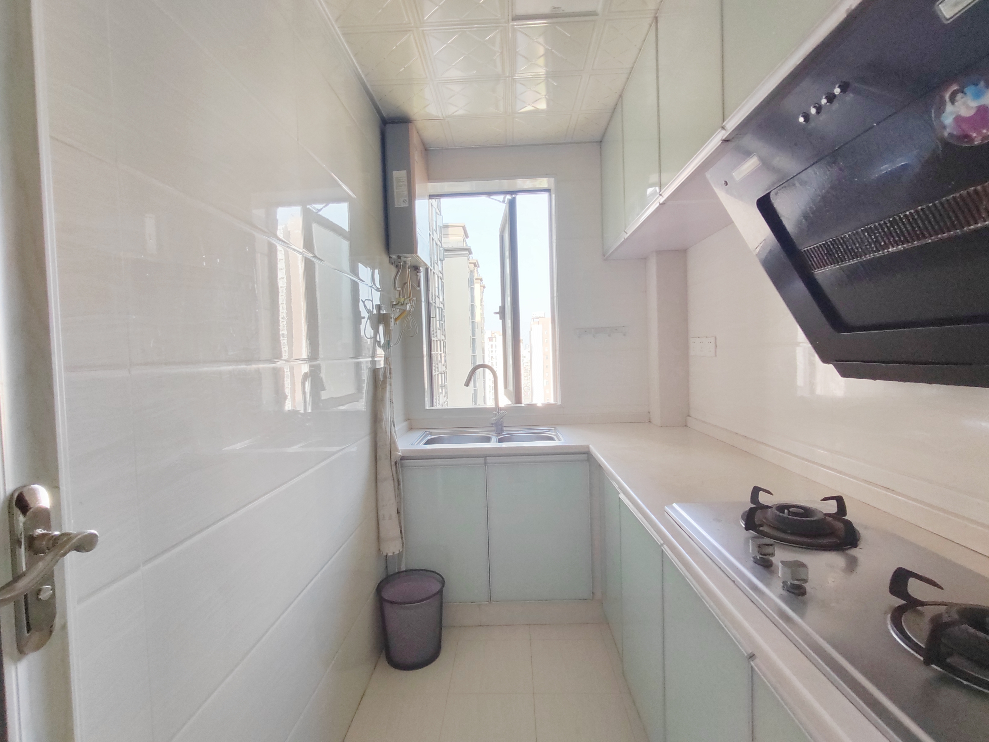 中建御山和苑 1室1厅1卫 35.0万 中建御山和苑 1室1厅1卫 35.0万室内图