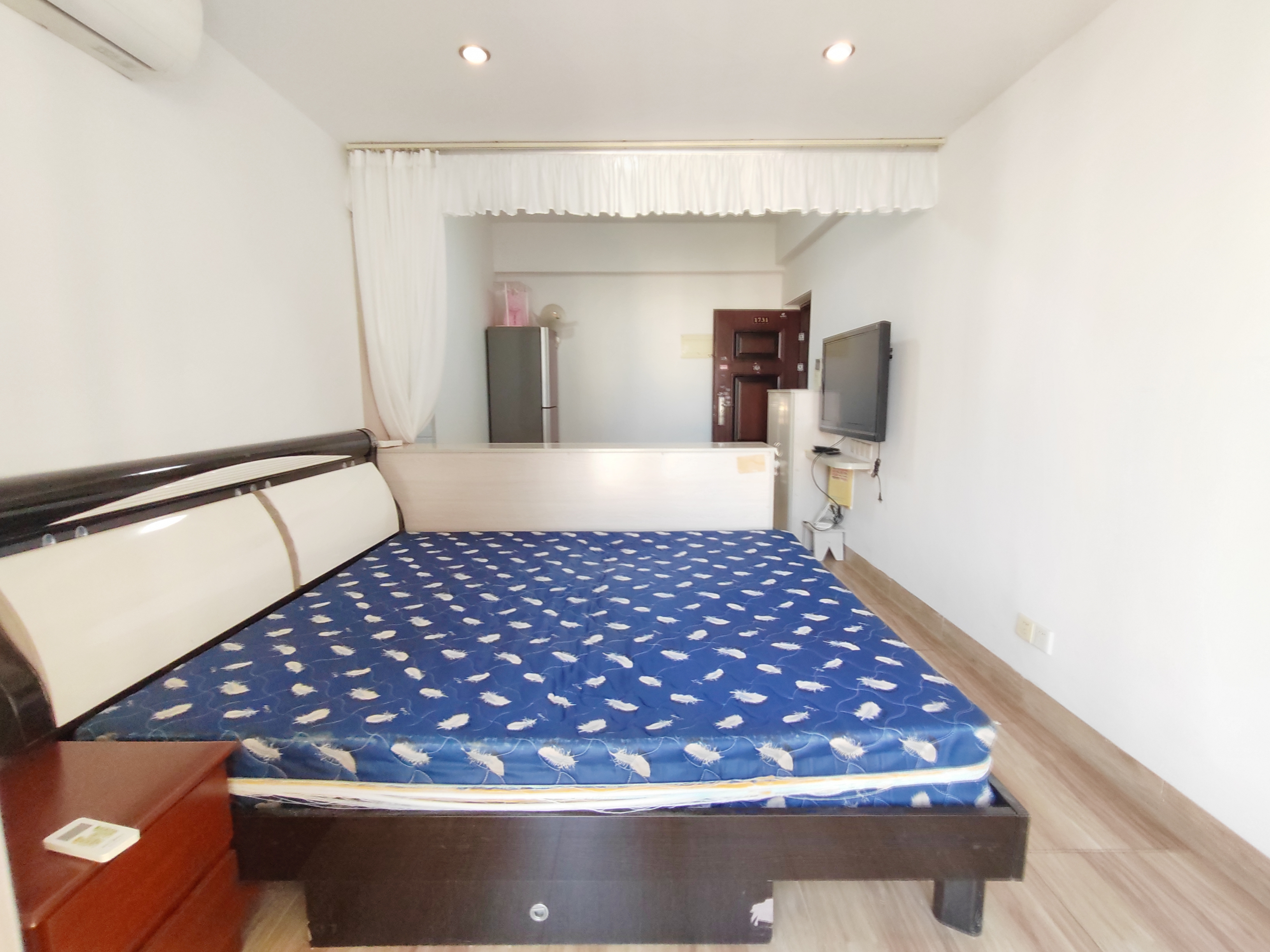 中建御山和苑 1室1厅1卫 35.0万 中建御山和苑 1室1厅1卫 35.0万室内图