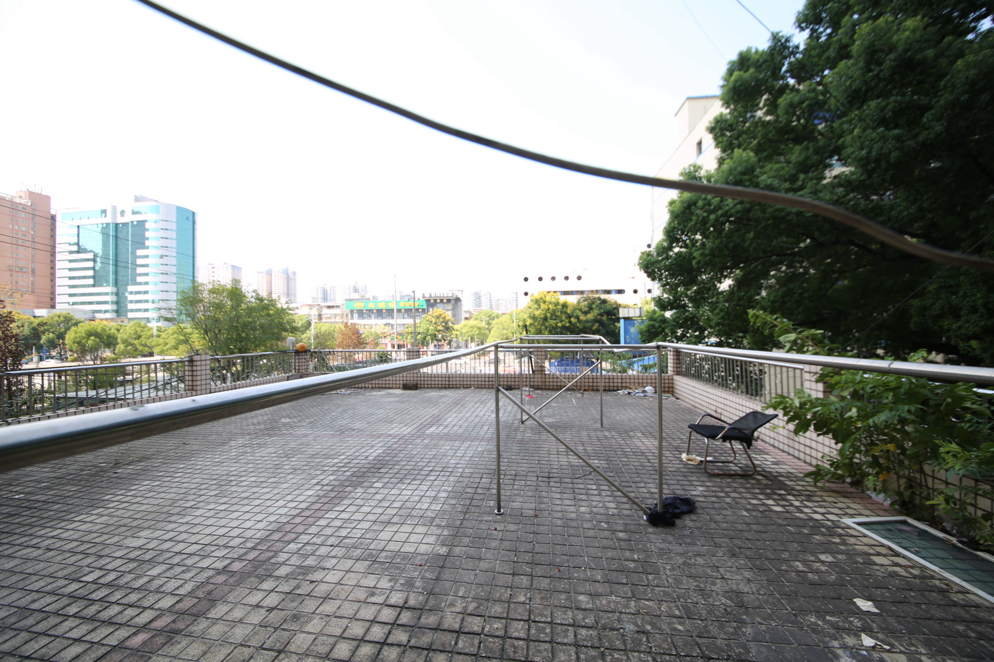 佳远小区（马王堆）  4室2厅2卫   138.00万其他