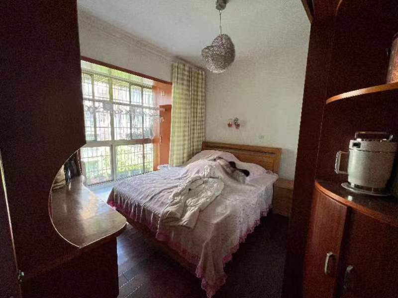 财富小区  3室2厅2卫    50.0万 财富小区  3室2厅2卫    50.0万室内图