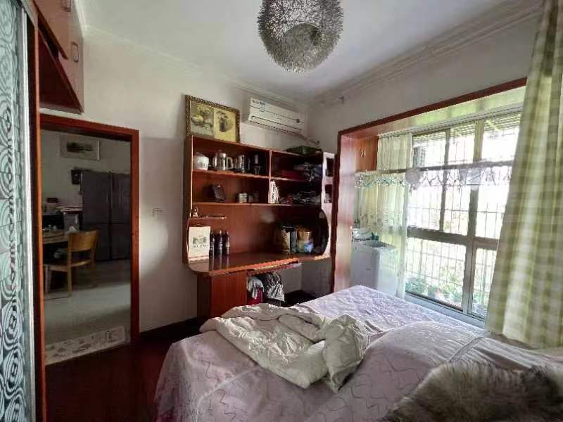 财富小区  3室2厅2卫    50.0万 财富小区  3室2厅2卫    50.0万室内图