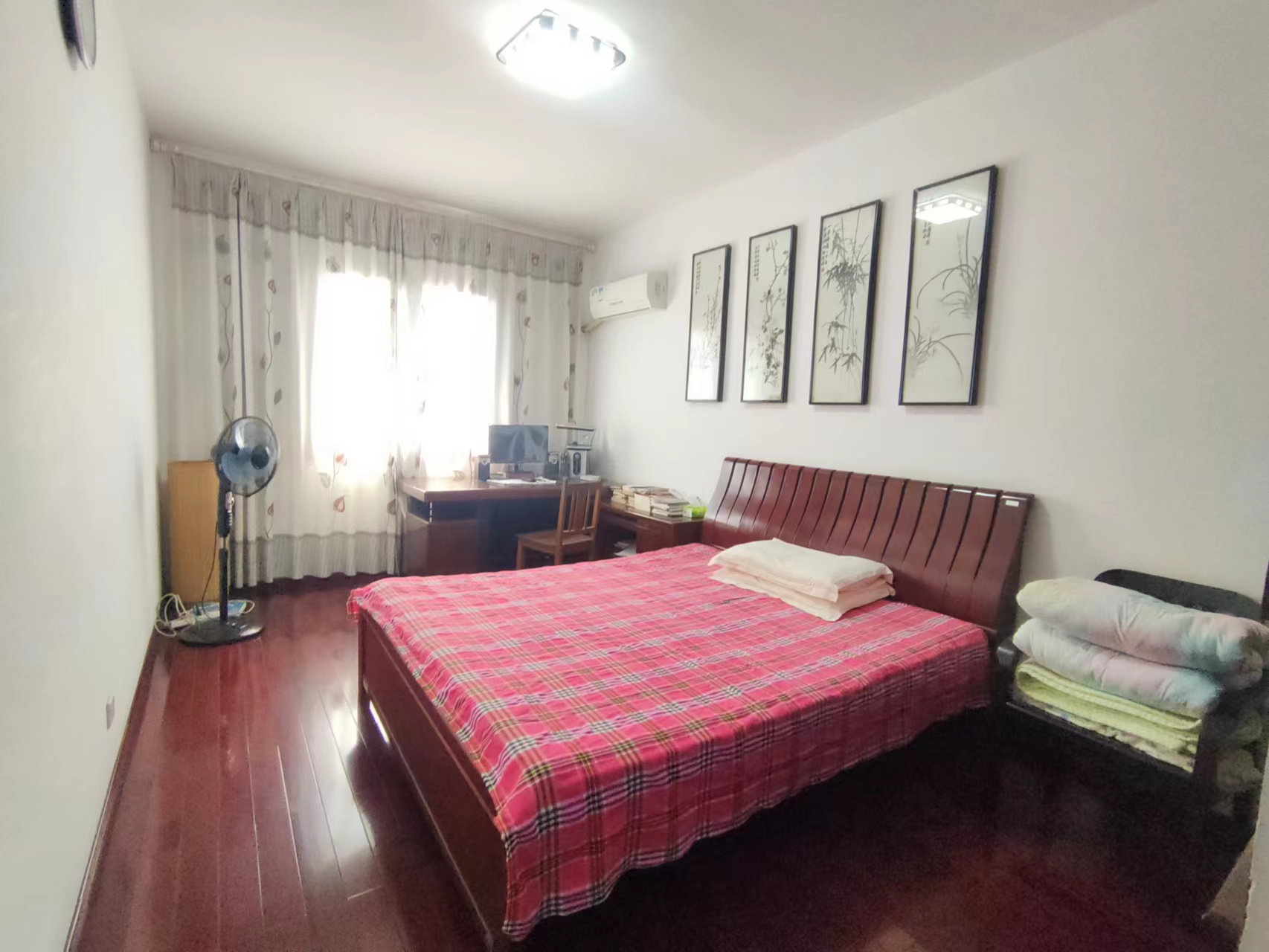 地税新村 4室2厅2卫 98.0万 地税新村 4室2厅2卫 98.0万室内图