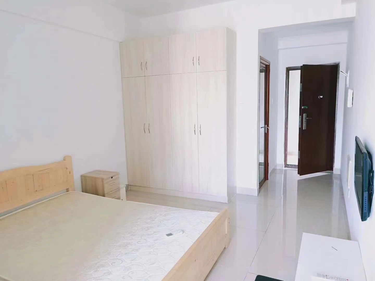 中建御山和苑 1室1厅1卫 29.0万 中建御山和苑 1室1厅1卫 29.0万室内图