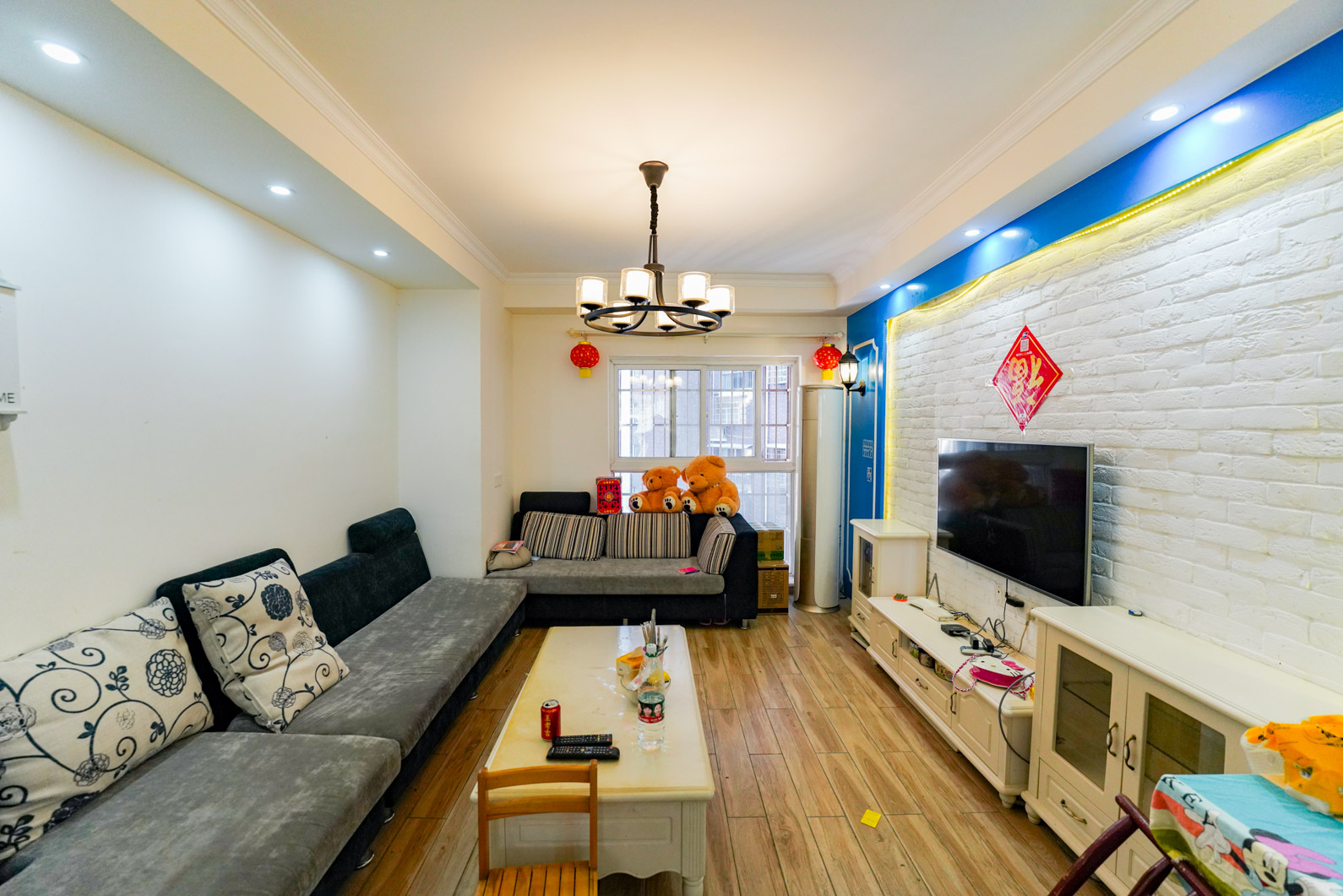 森林公园壹号(森林雅苑)  2室1厅1卫    65.0万 森林公园壹号(森林雅苑)  2室1厅1卫    65.0万客厅