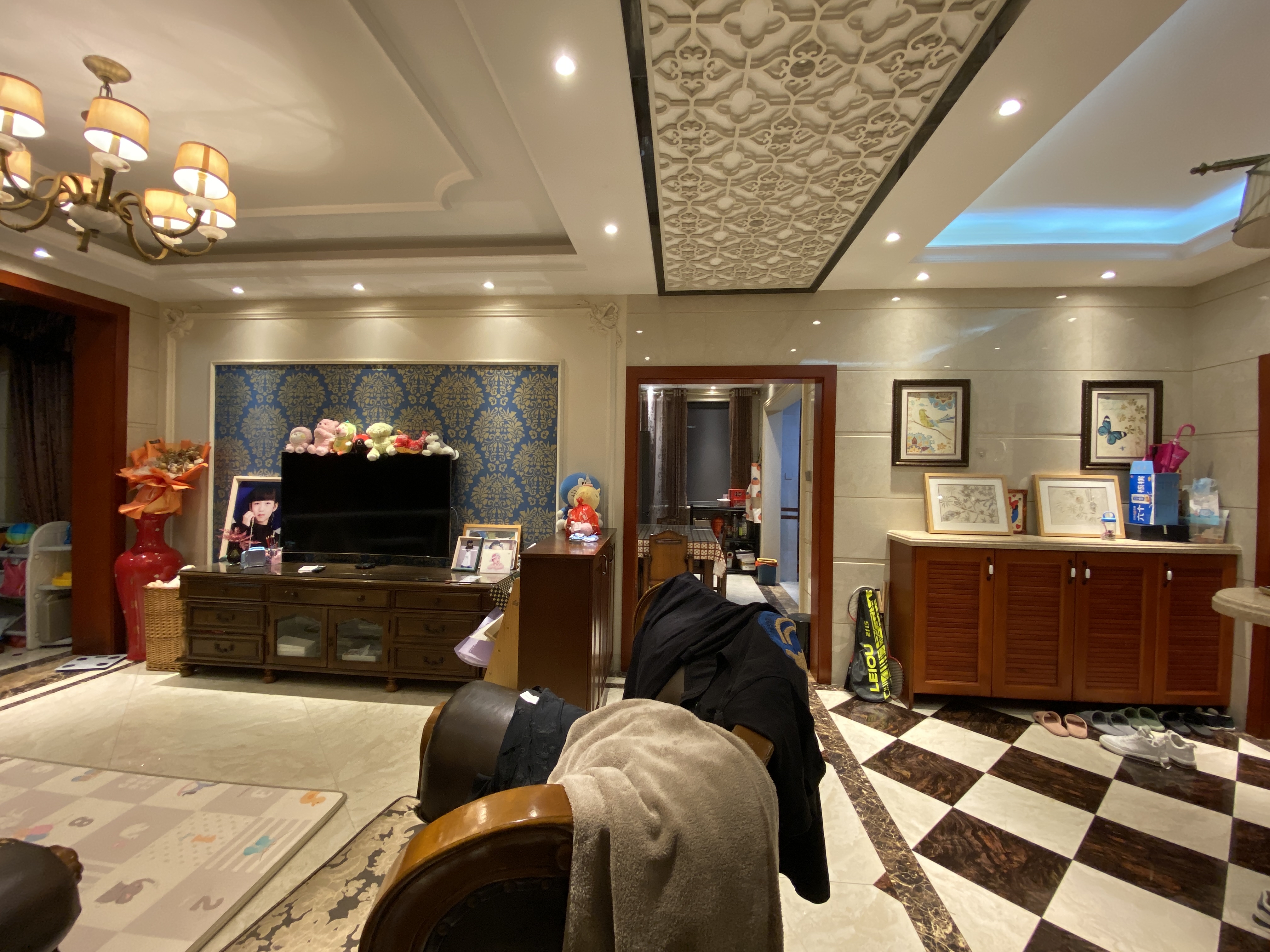 滨江花园  4室2厅2卫   110.00万室内图