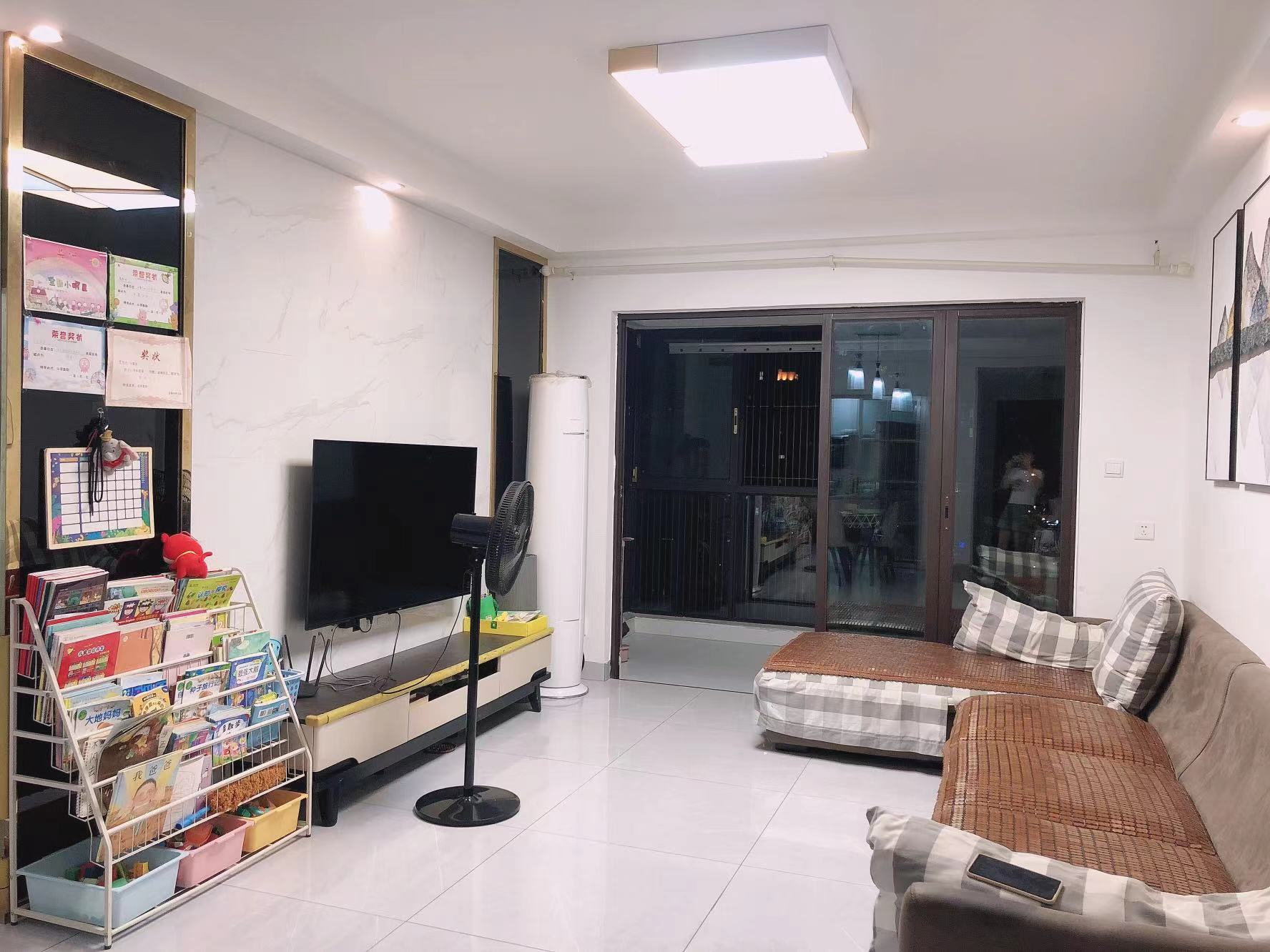 蓝溪谷 3室2厅2卫 62.8万 蓝溪谷 3室2厅2卫 62.8万室内图