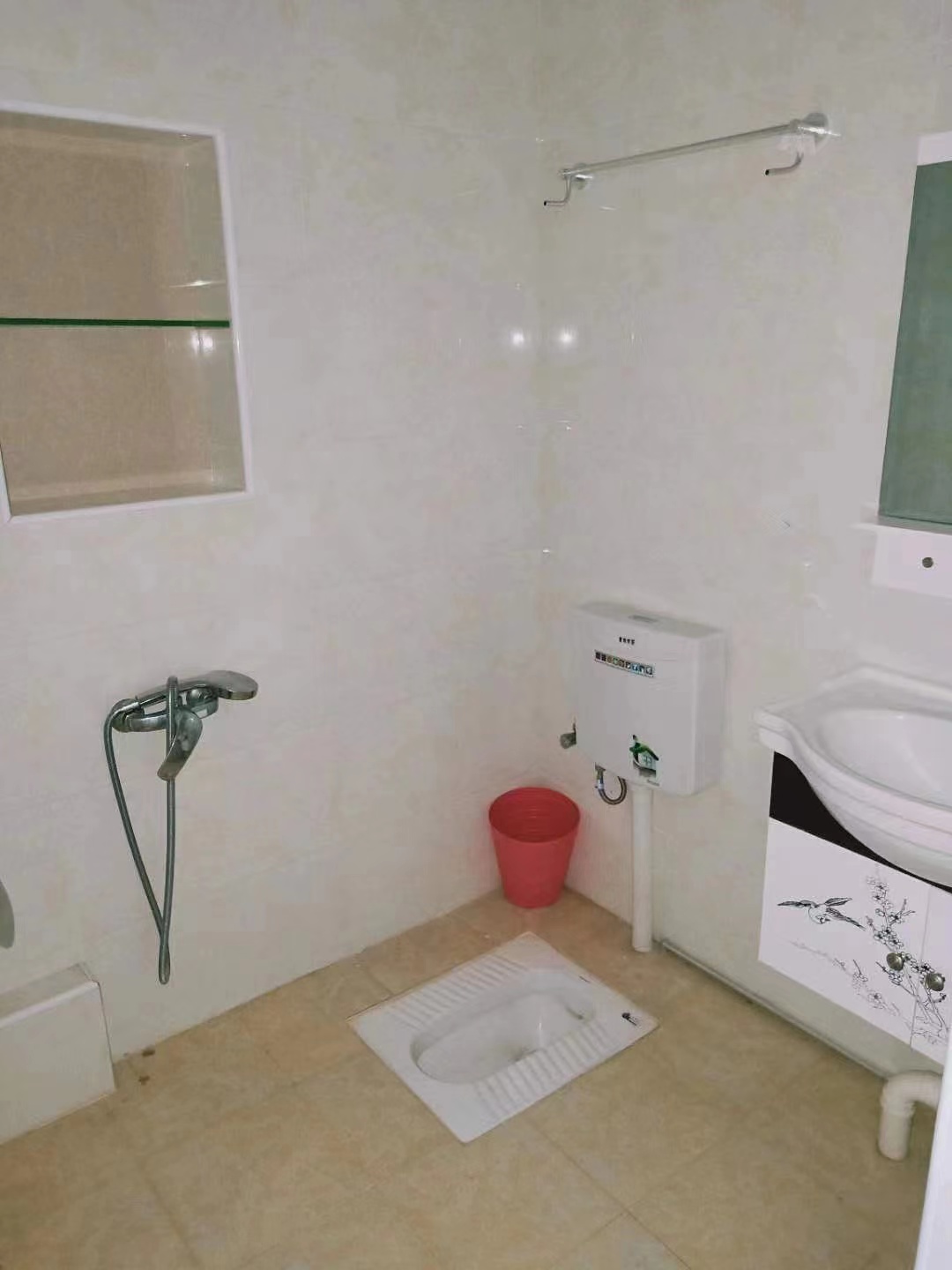 中建御山和苑 1室1厅1卫 29.0万 中建御山和苑 1室1厅1卫 29.0万室内图