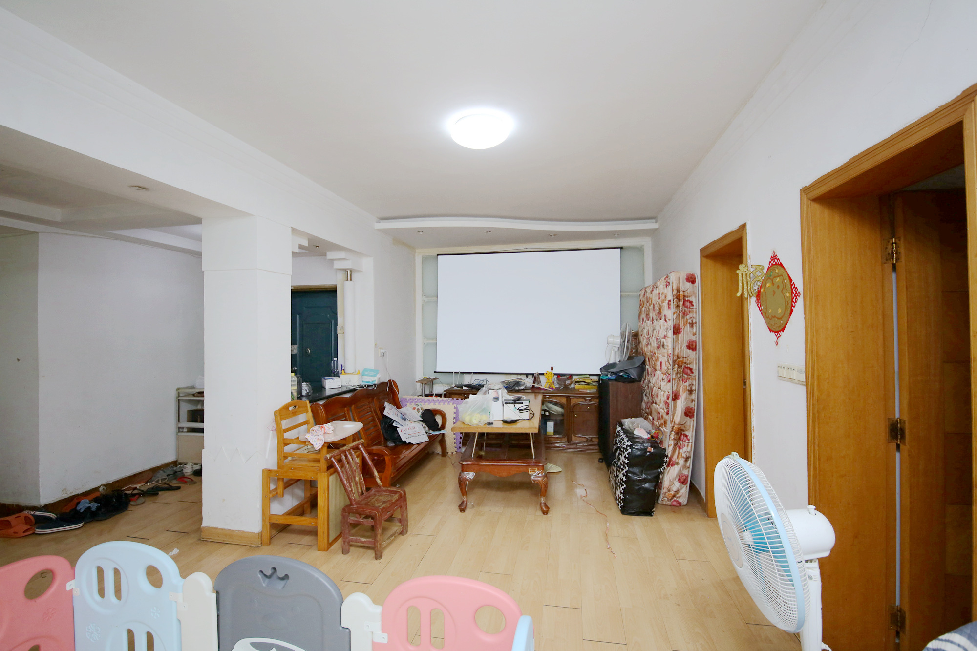 向韶村  3室2厅1卫   88.90万