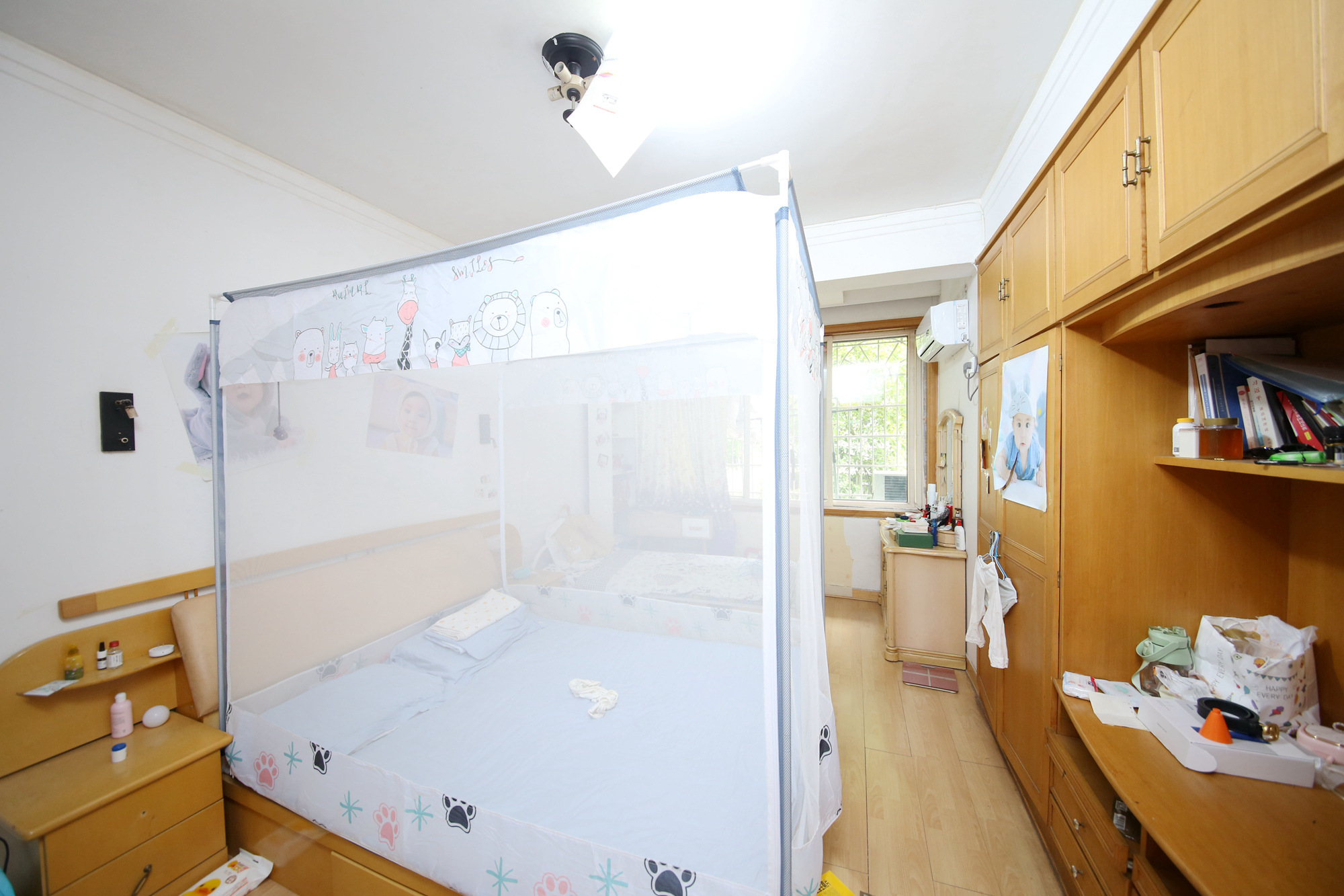 向韶村  3室2厅1卫   88.90万卧室