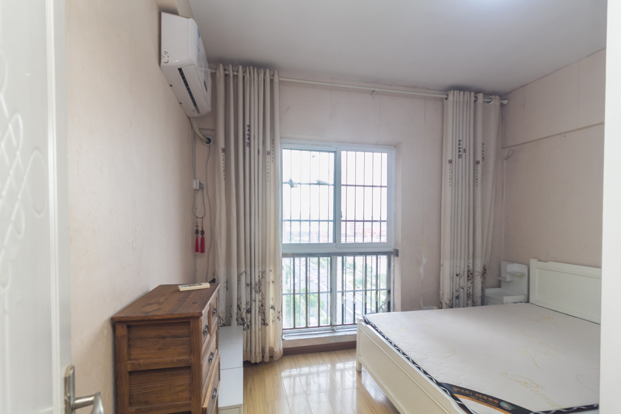 爵士湘 2室2厅1卫 45.8万 爵士湘 2室2厅1卫 45.8万卧室