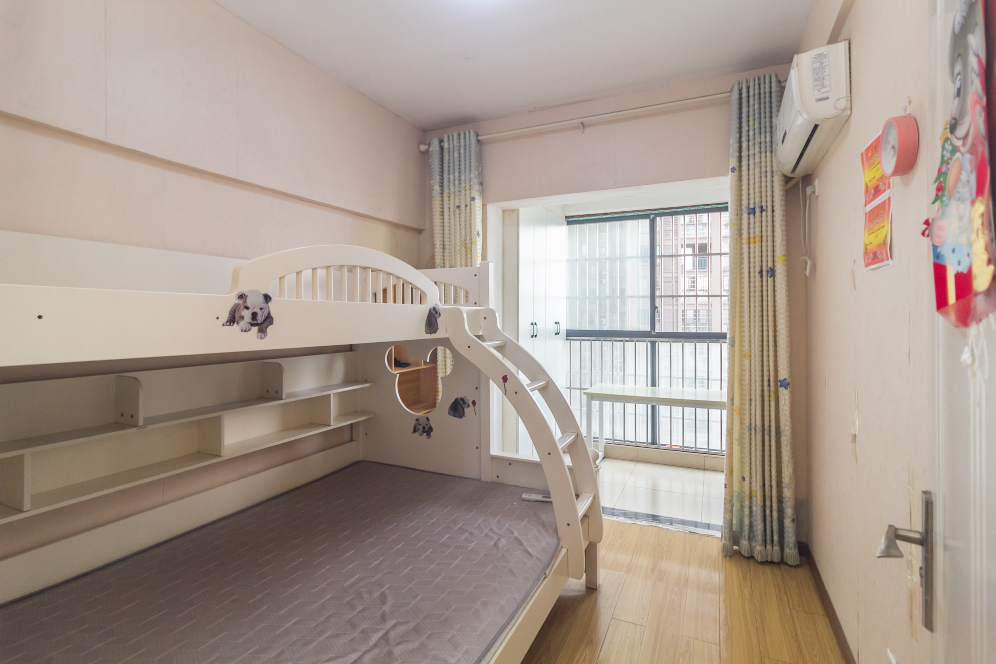 爵士湘 2室2厅1卫 45.8万 爵士湘 2室2厅1卫 45.8万卧室