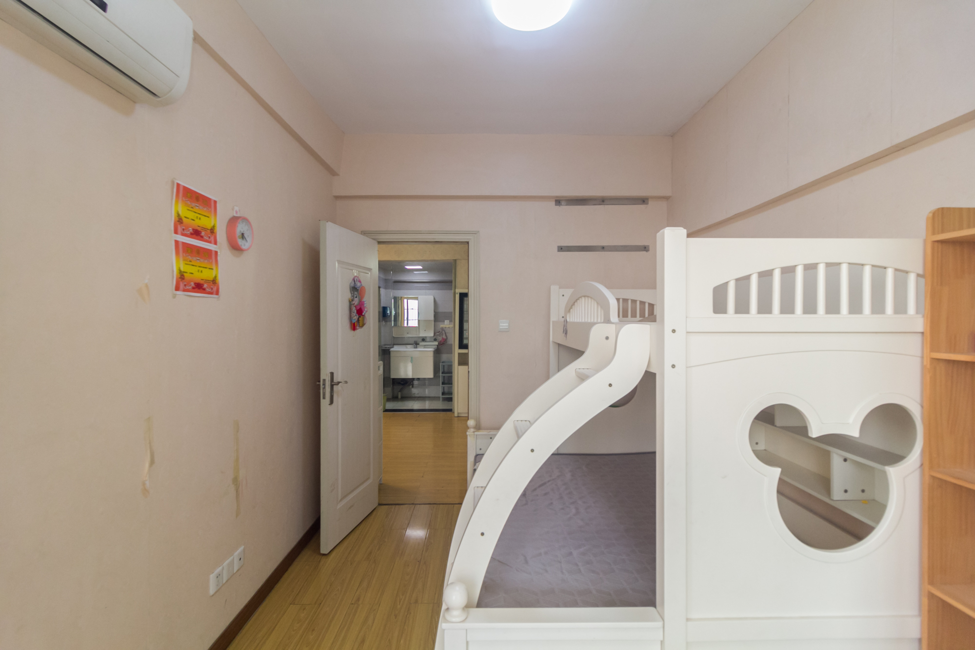 爵士湘 2室2厅1卫 45.8万 爵士湘 2室2厅1卫 45.8万卧室