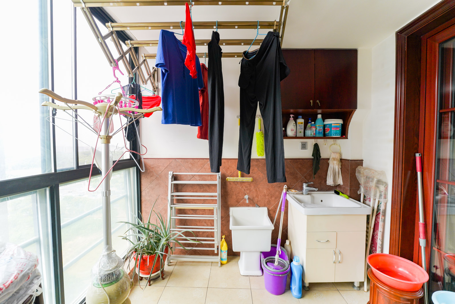 鑫远湘府华城  4室2厅2卫    195.0万 鑫远湘府华城  4室2厅2卫    195.0万阳台