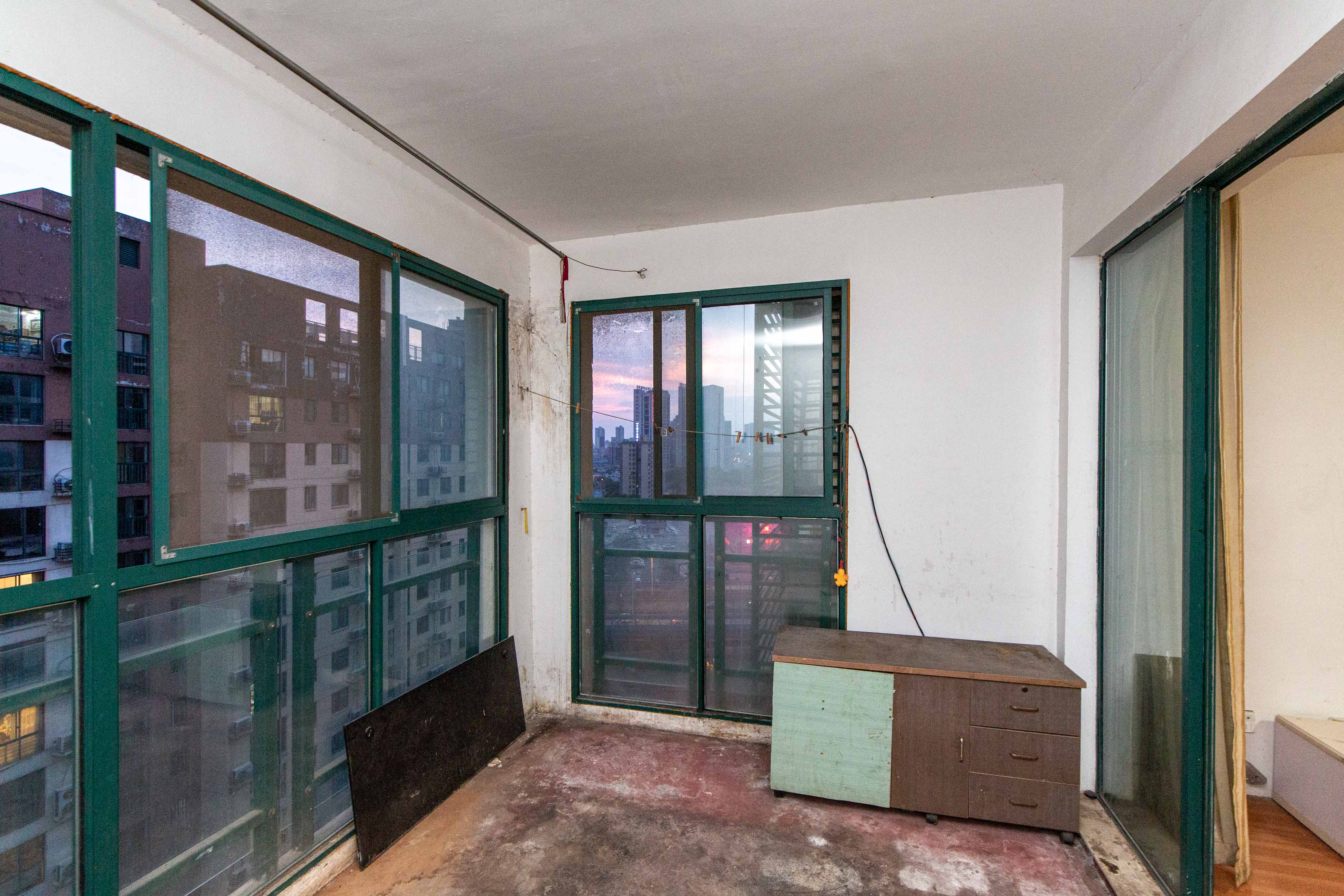 华盛世纪新城  2室1厅1卫    68.0万 华盛世纪新城  2室1厅1卫    68.0万阳台