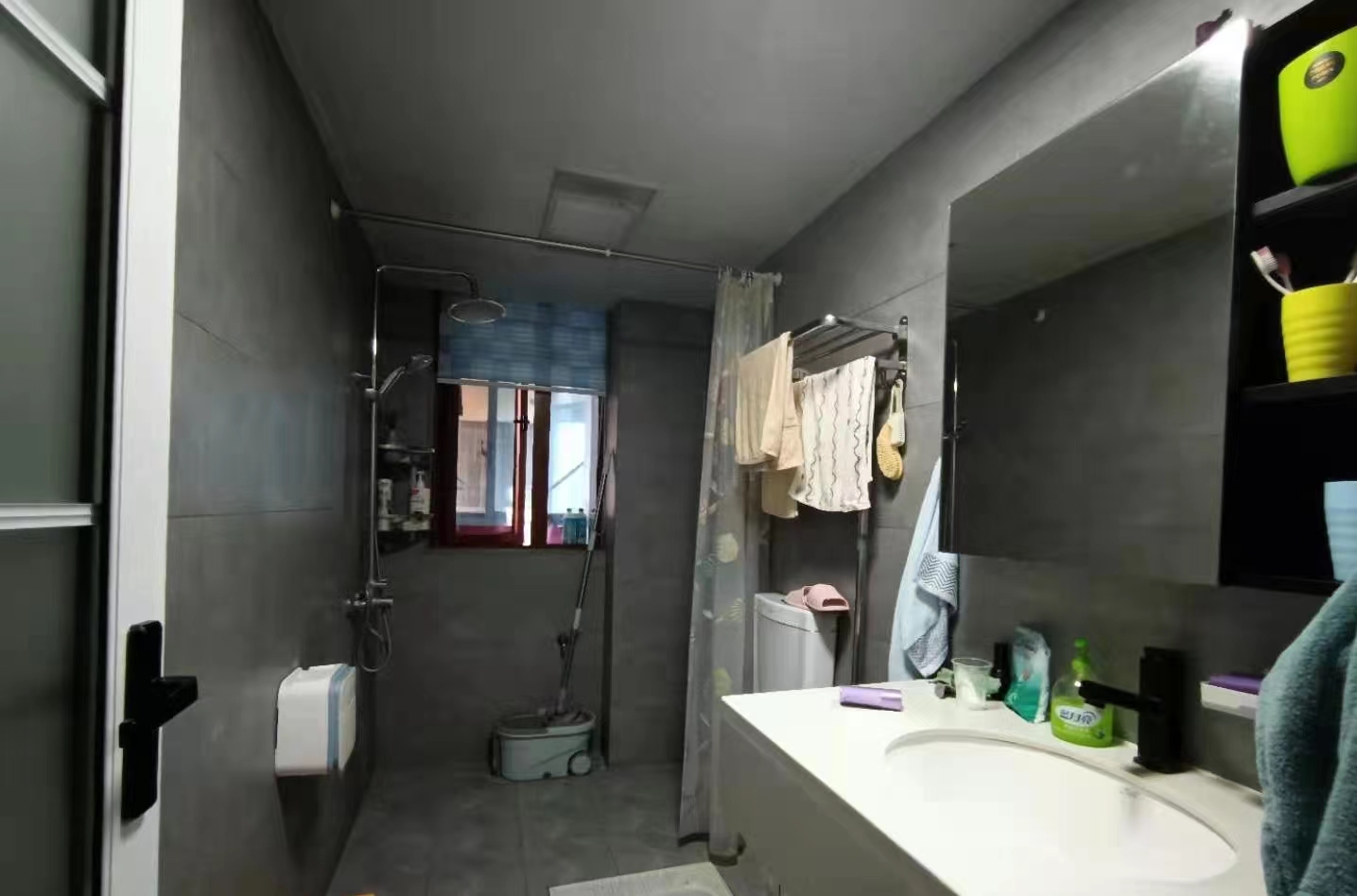 白金汉宫  3室2厅2卫   102.00万室内图