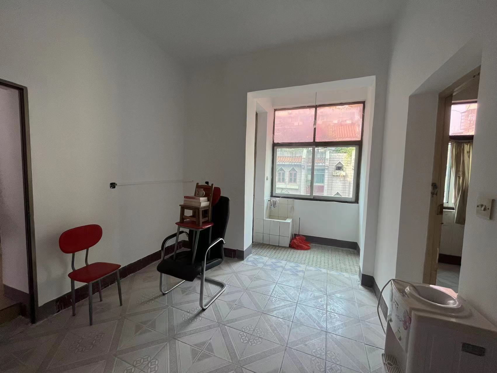 演武路散盘 3室2厅1卫 1000.00元/月 演武路散盘 3室2厅1卫 1000.00元/月室内图