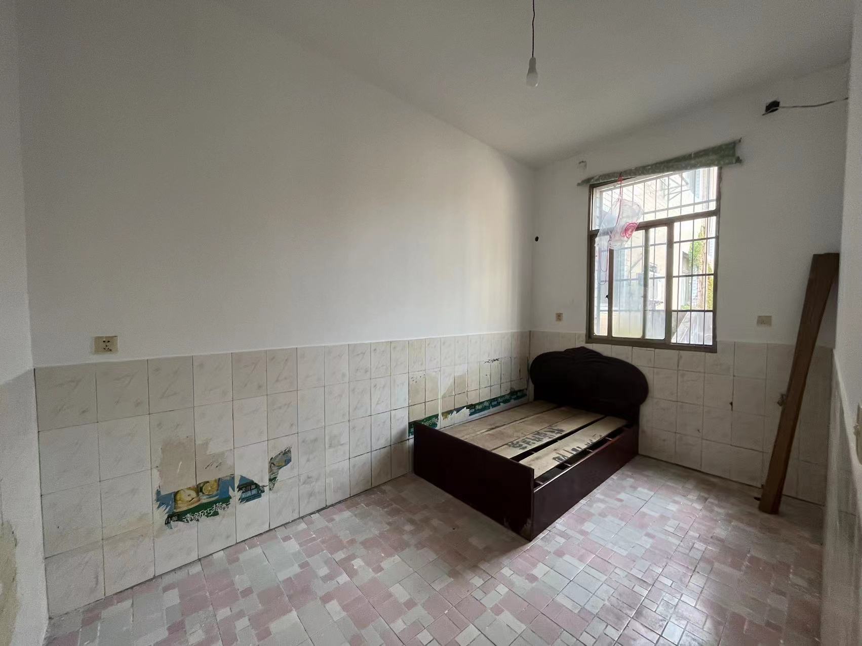 演武路散盘 3室2厅1卫 1000.00元/月 演武路散盘 3室2厅1卫 1000.00元/月室内图