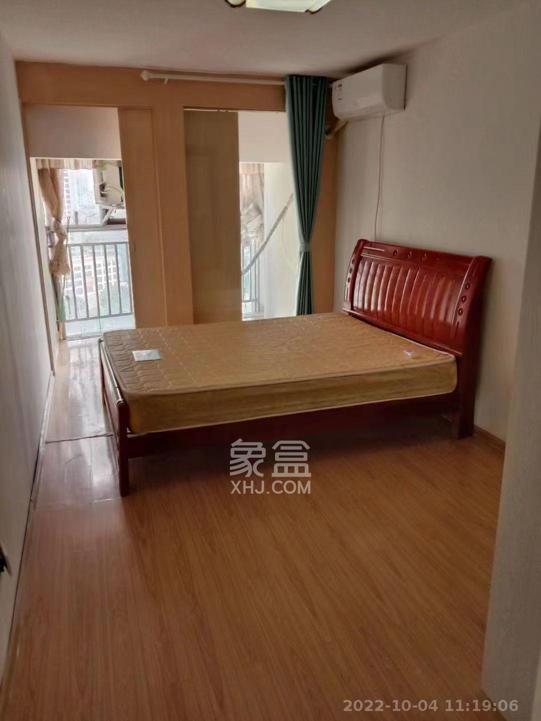 中瀚财富广场  3室2厅2卫   1800.00元/月室内图1