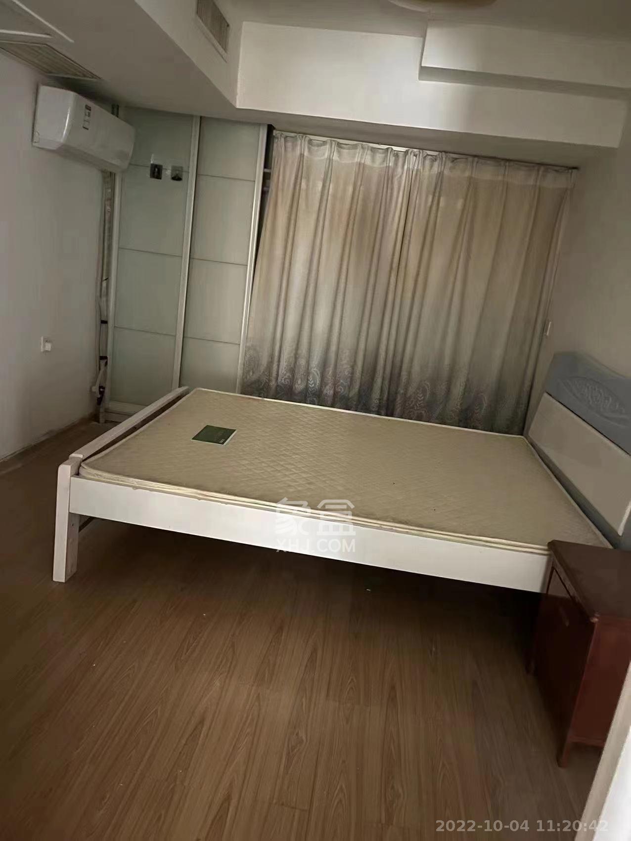 中瀚财富广场  3室2厅2卫   1800.00元/月室内图