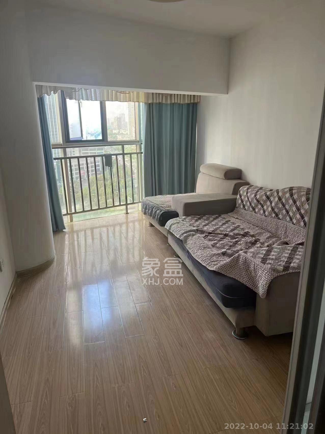 中瀚财富广场  3室2厅2卫   1800.00元/月室内图
