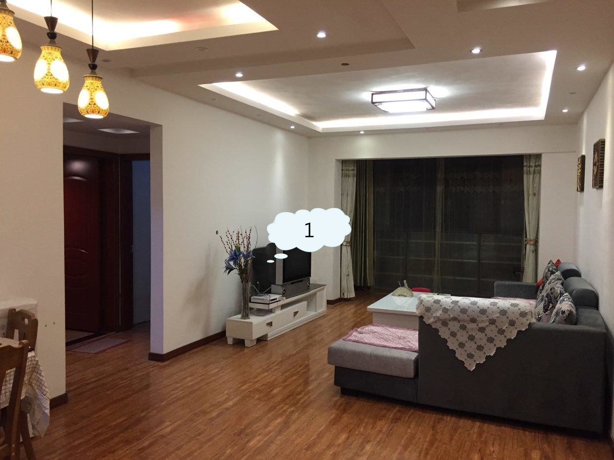 中天会展城A区  2室2厅1卫   2600.00元/月室内图