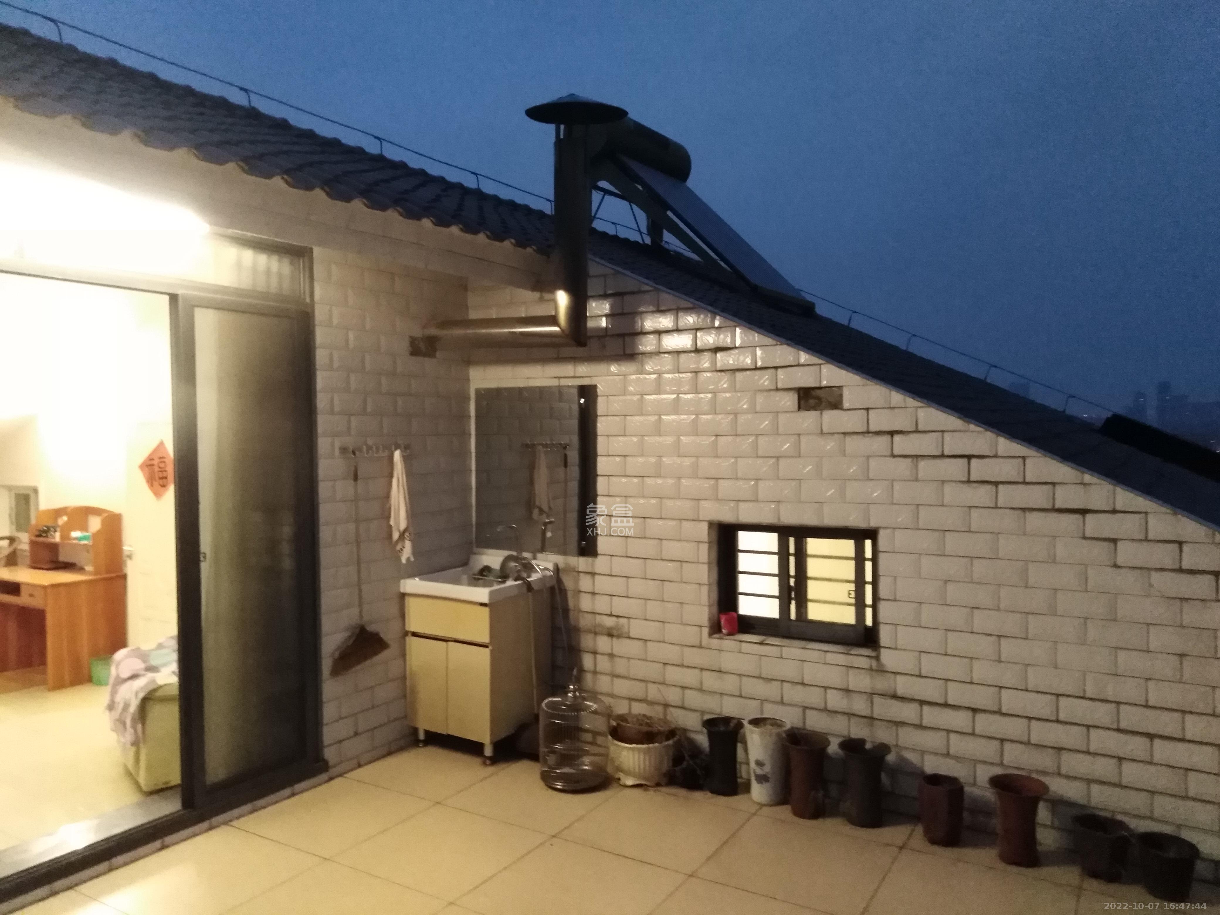 中天山语林居  3室2厅2卫    2600.0元/月室内图