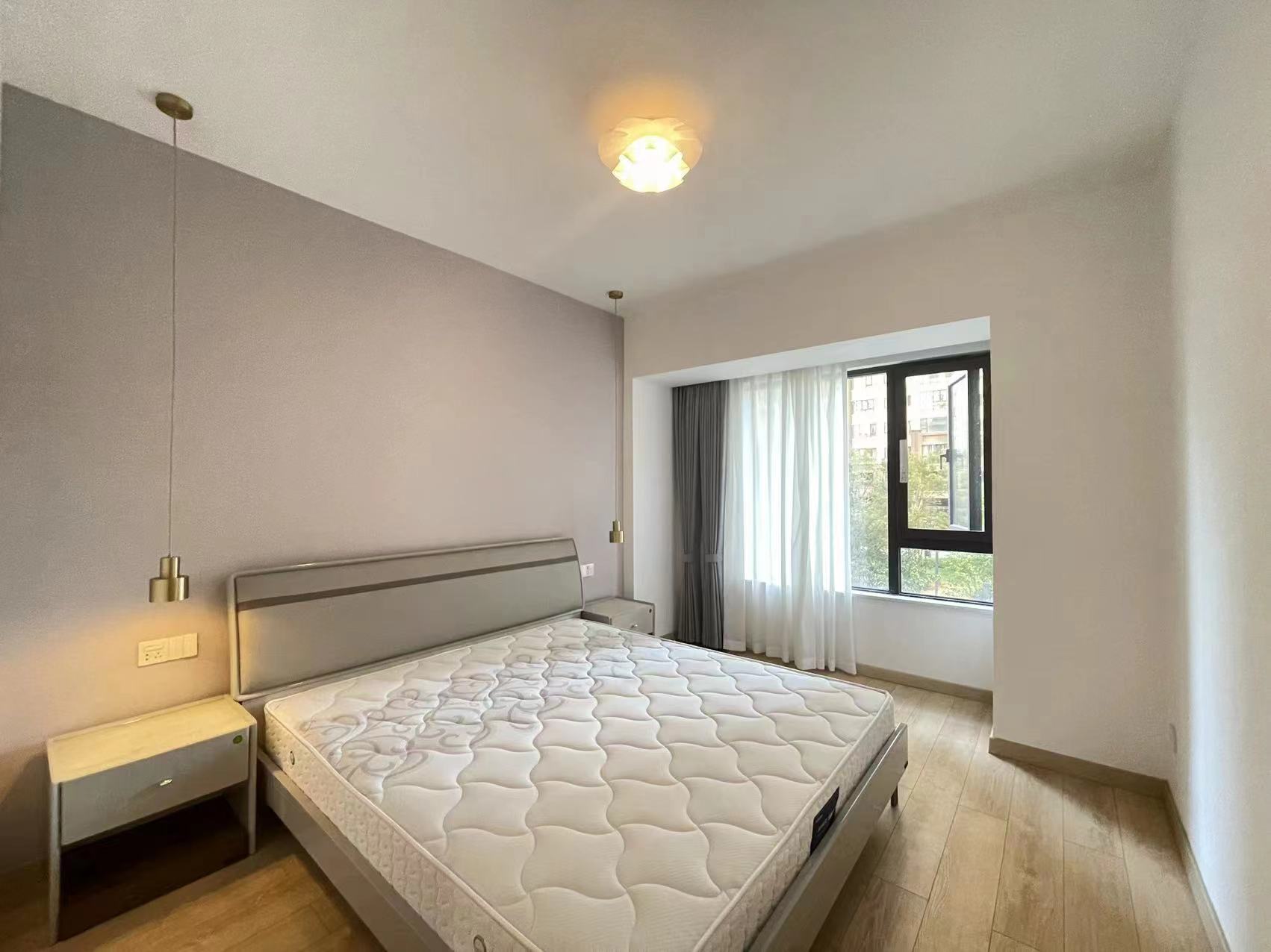 美的国宾府 3室2厅2卫 108.00万 美的国宾府 3室2厅2卫 108.00万客厅