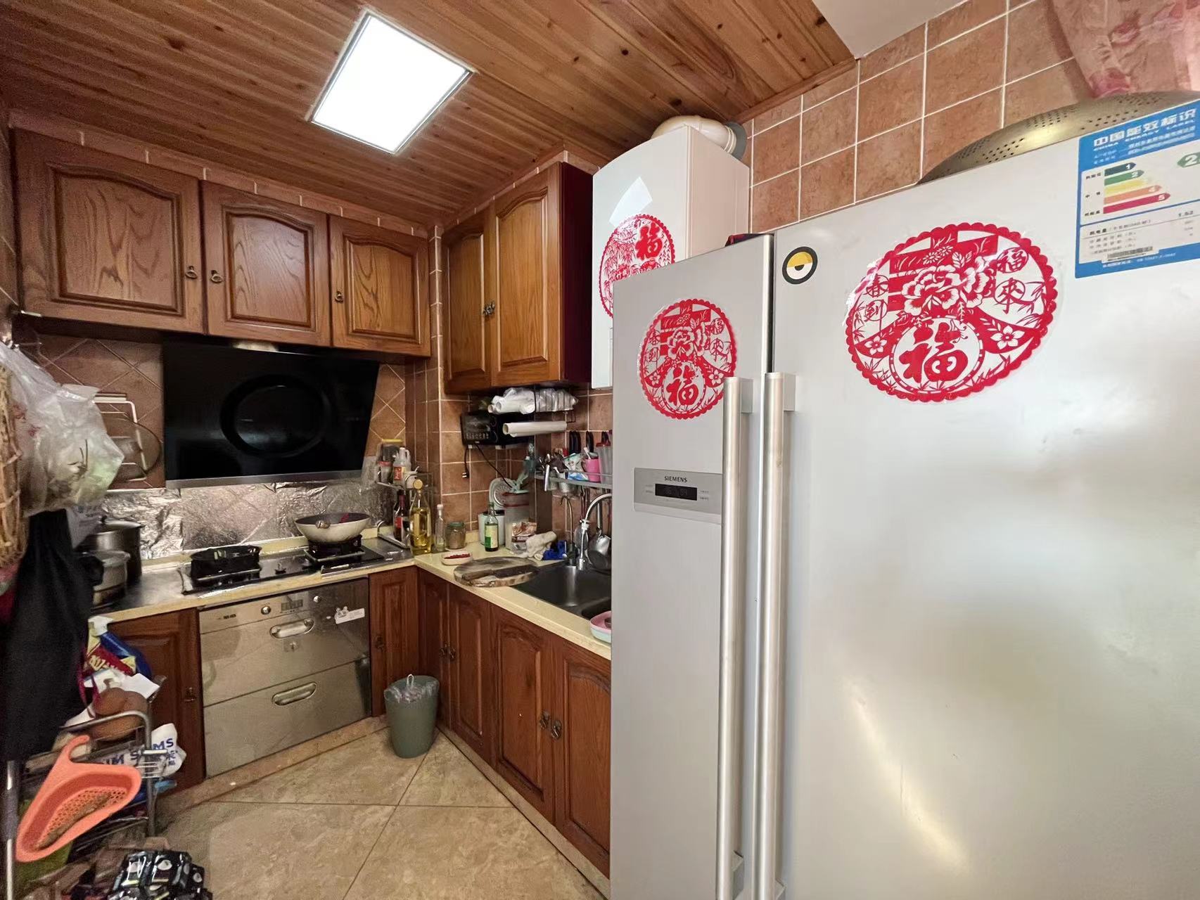 湘银三期水岸蓝郡 4室2厅2卫 70.0万 湘银三期水岸蓝郡 4室2厅2卫 70.0万室内图