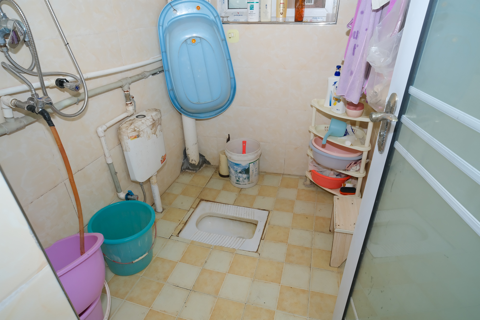 长丰星城  4室2厅2卫   64.80万卫生间