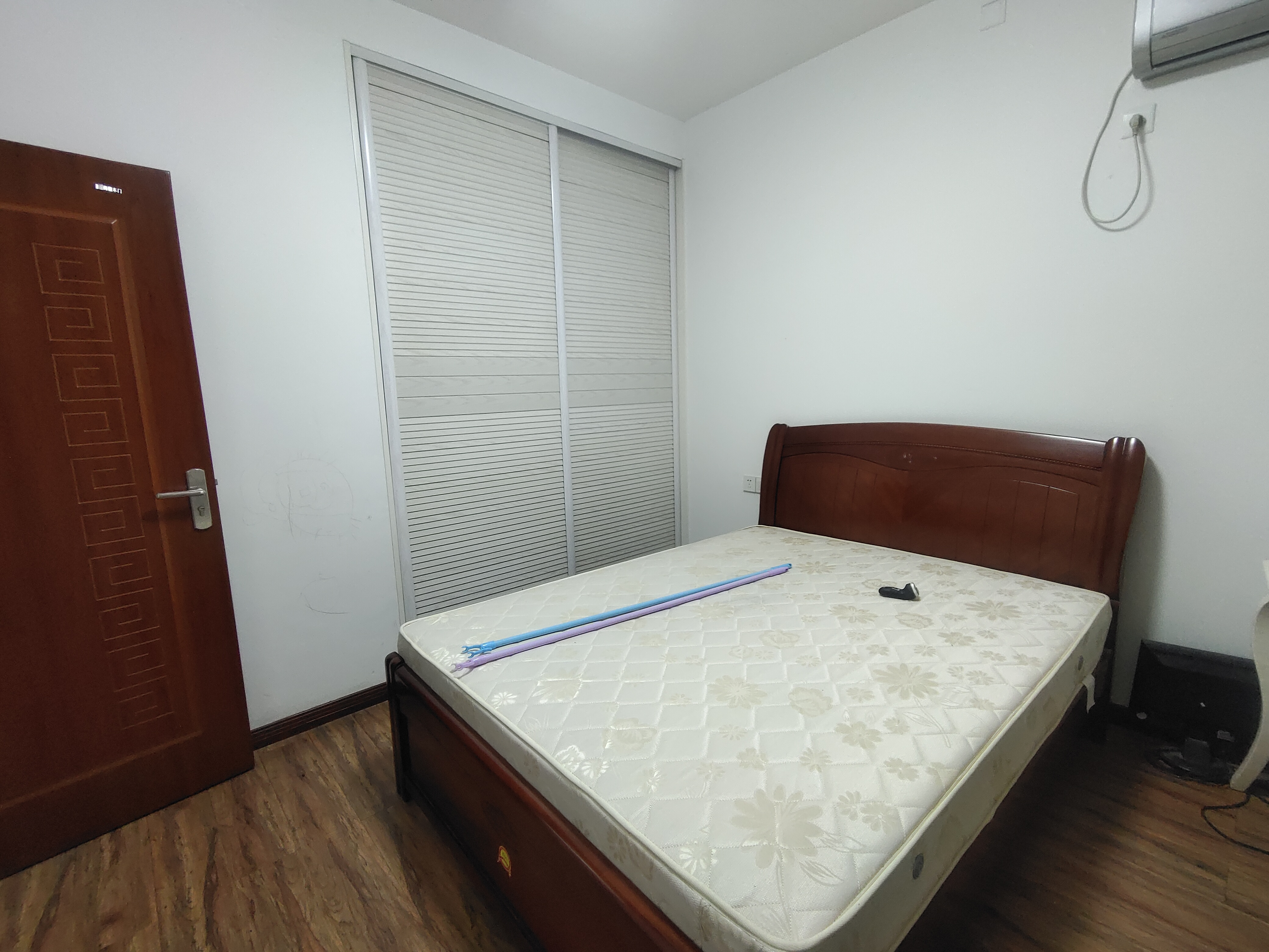 香草园  3室2厅2卫    45.0万 香草园  3室2厅2卫    45.0万室内图