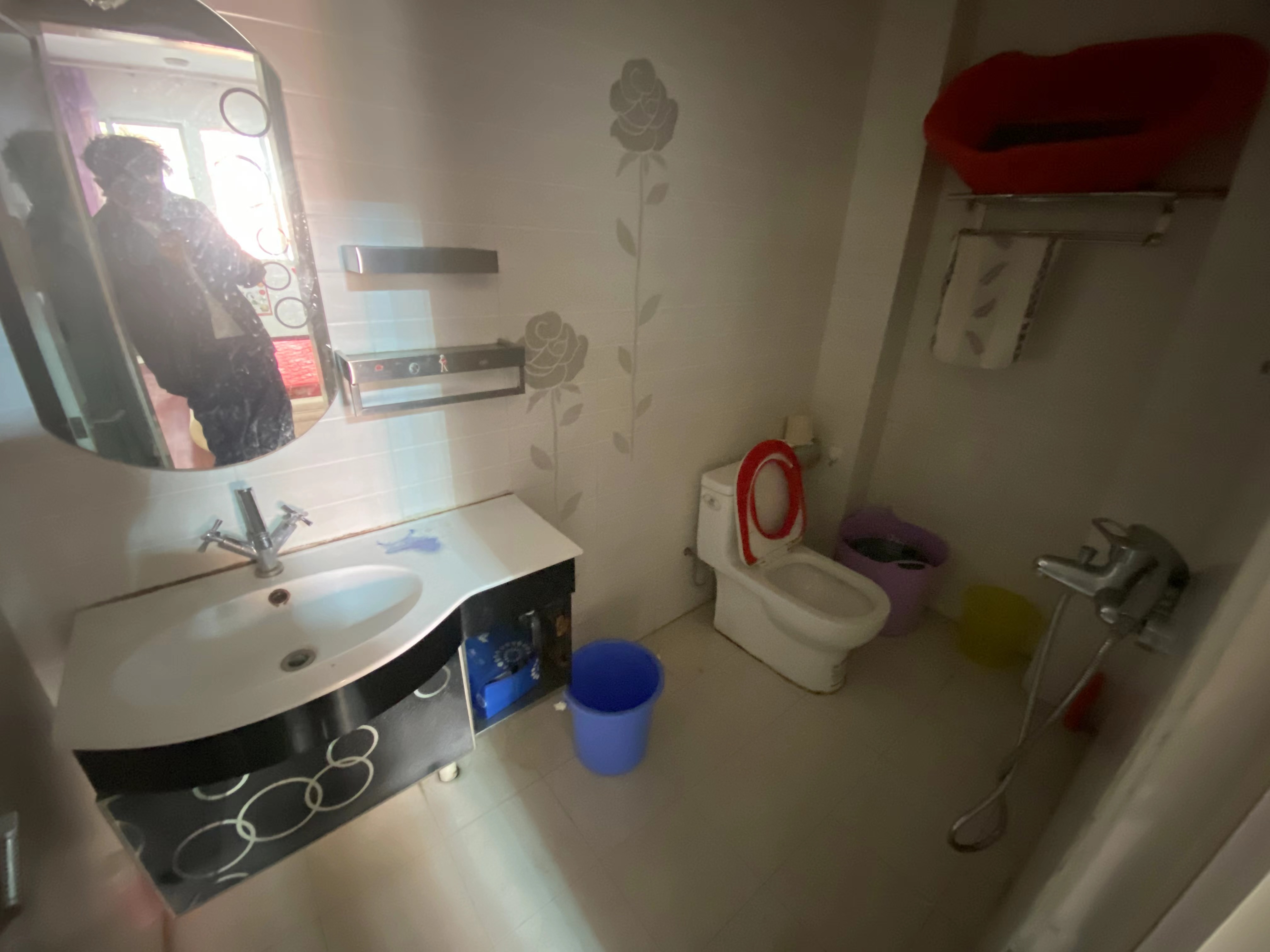 碧野华庭 3室2厅2卫 56.0万 碧野华庭 3室2厅2卫 56.0万室内图