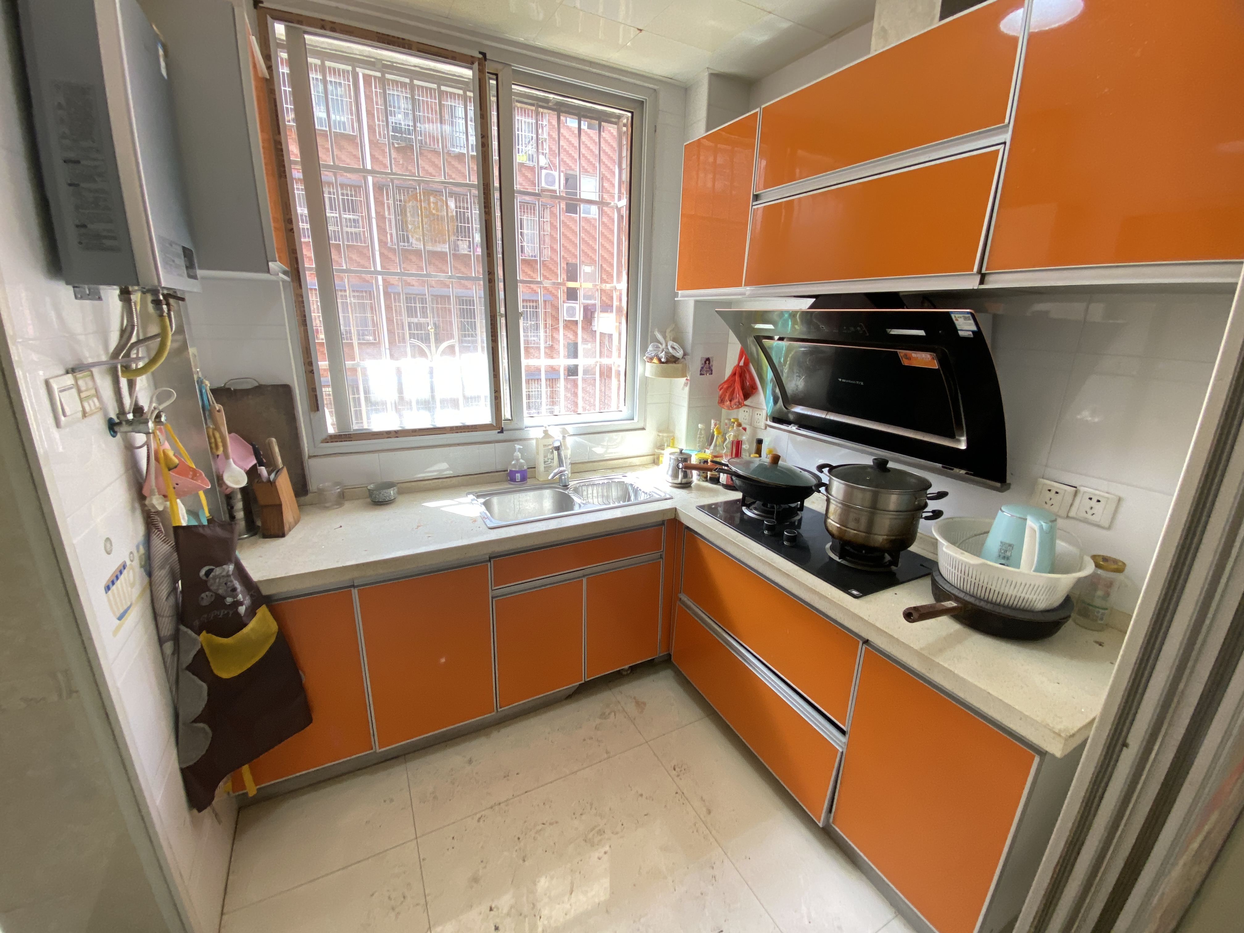 碧野华庭 3室2厅2卫 56.0万 碧野华庭 3室2厅2卫 56.0万室内图