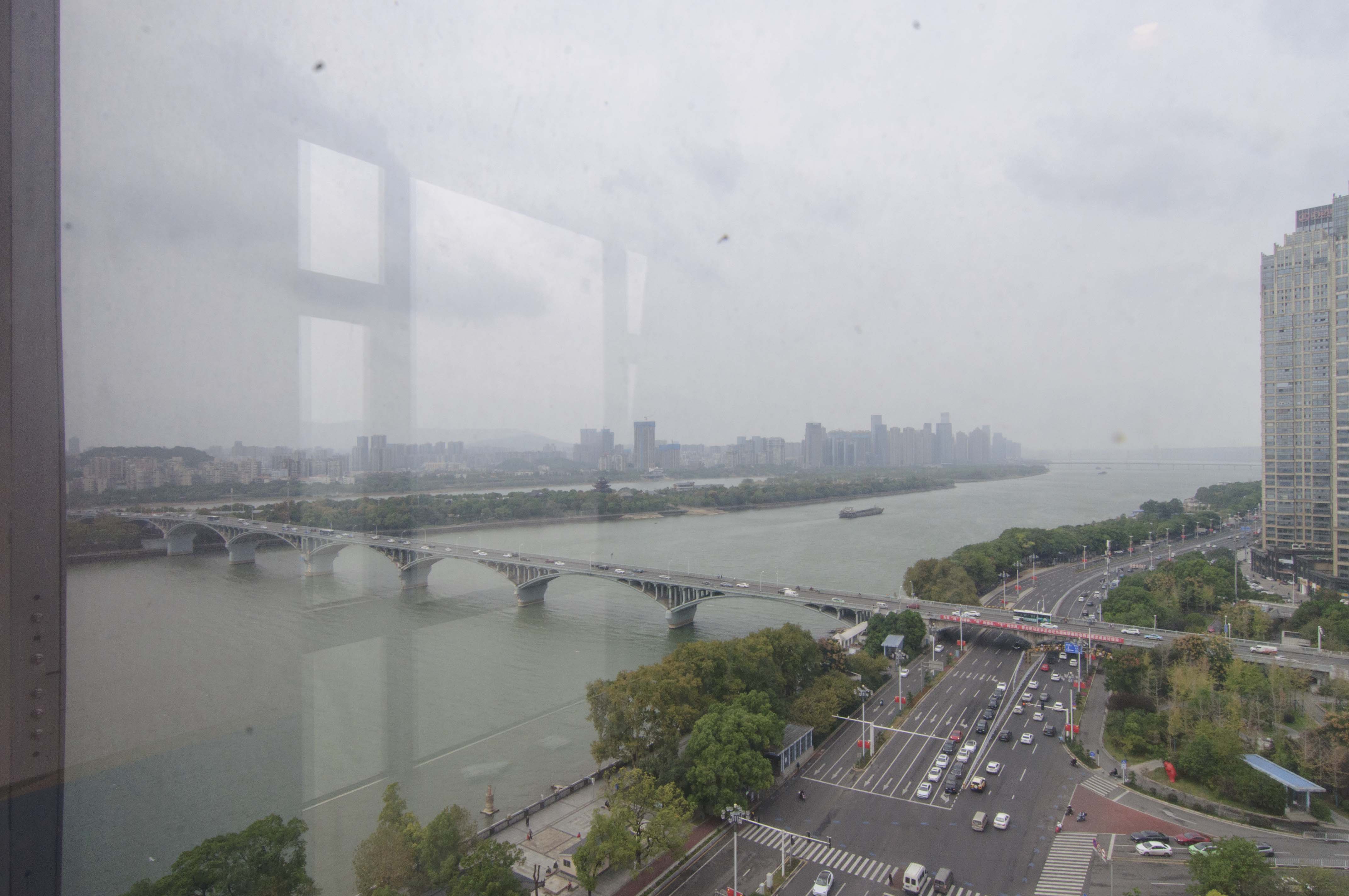 江岸丽都（江与城）  1室1厅1卫   108.00万其他