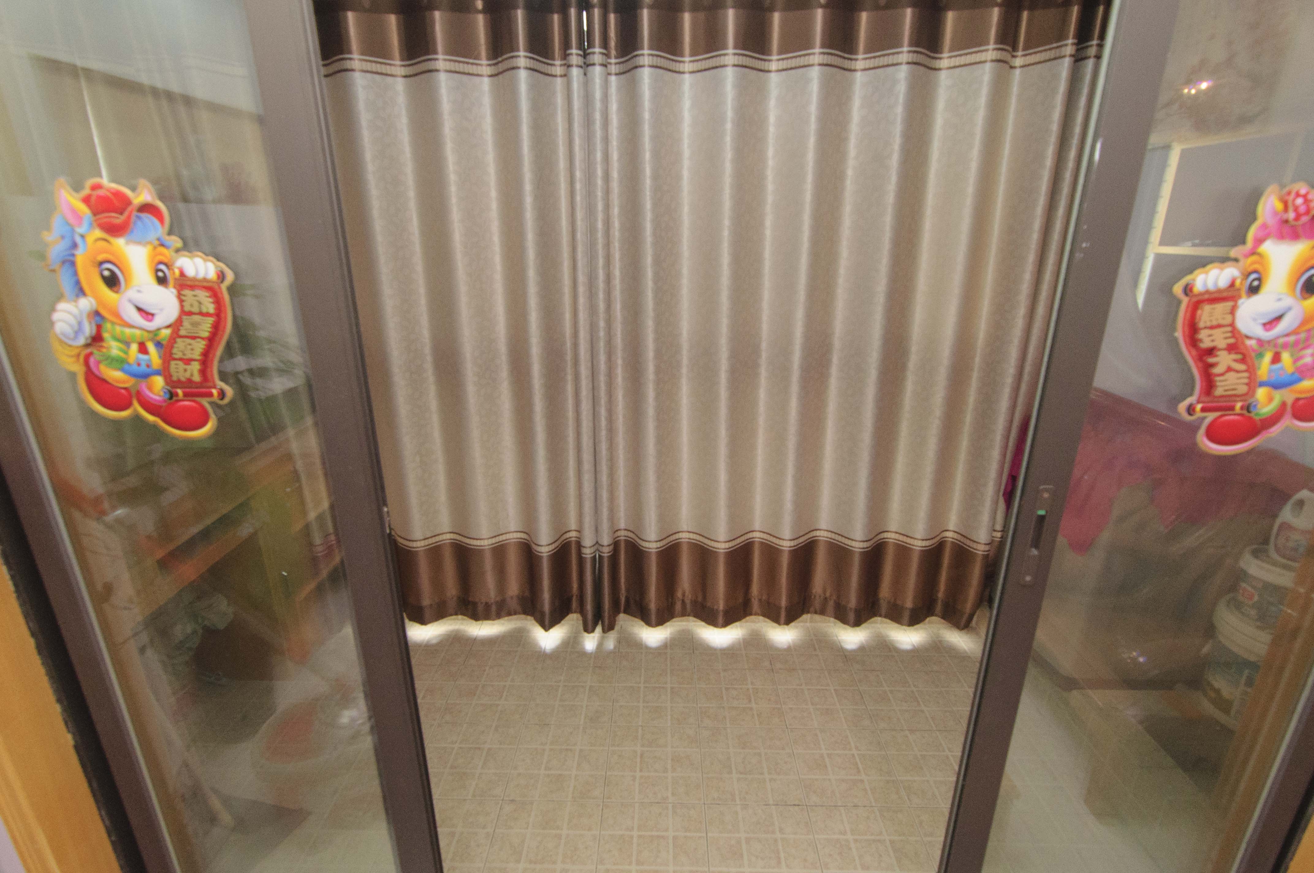 钱隆樽品(一、二、三期)  2室2厅1卫   90.00万阳台