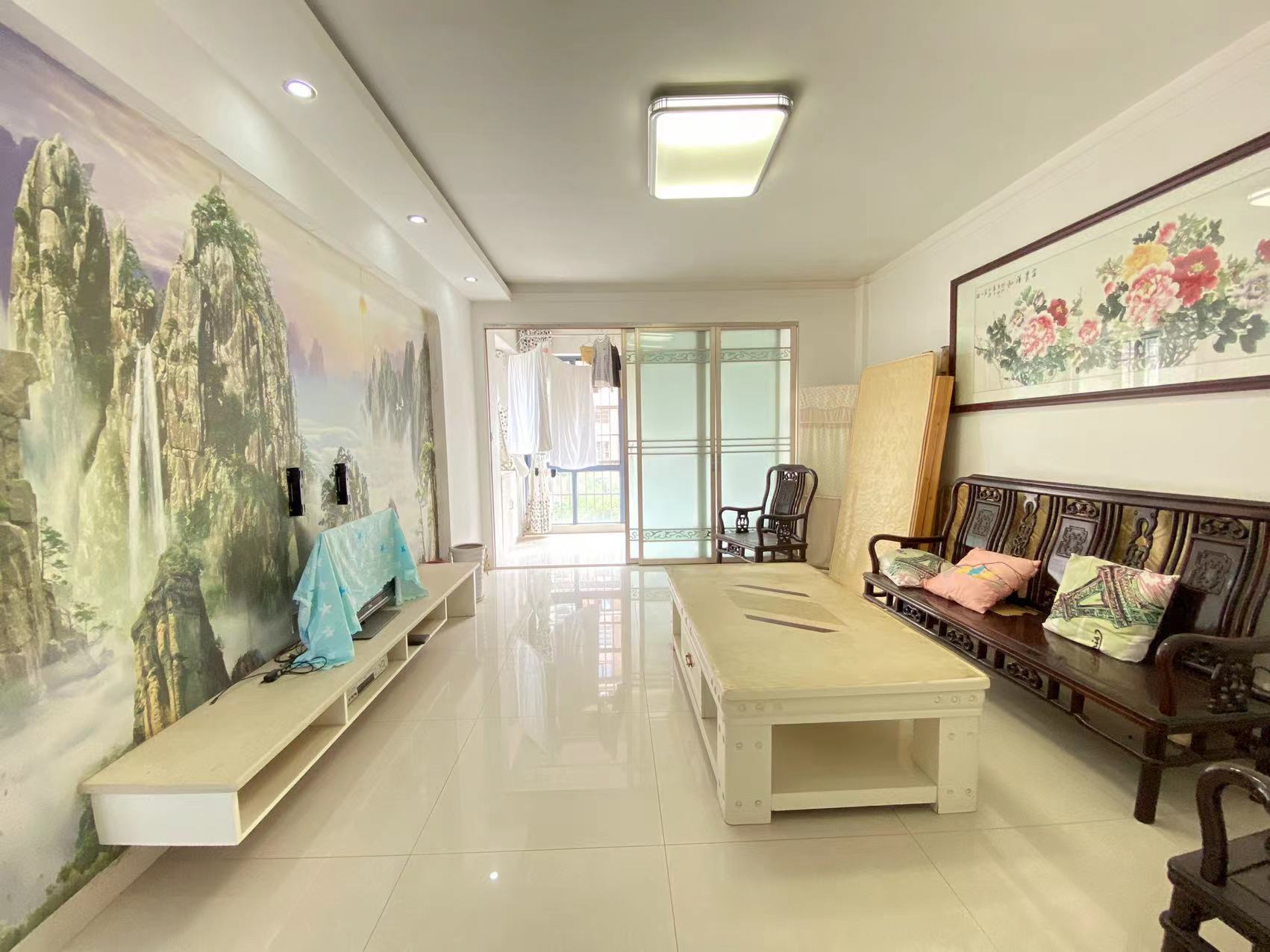 天泉一品  3室2厅1卫    69.8万 天泉一品  3室2厅1卫    69.8万室内图