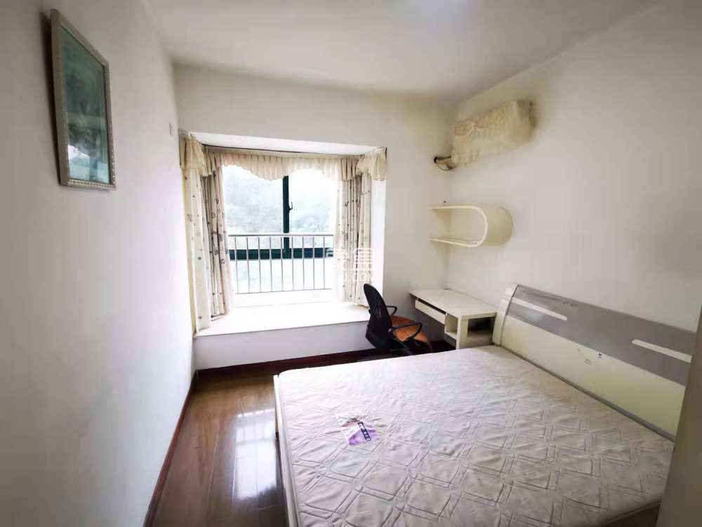 经世皇城 3室2厅1卫 81.8万 经世皇城 3室2厅1卫 81.8万室内图