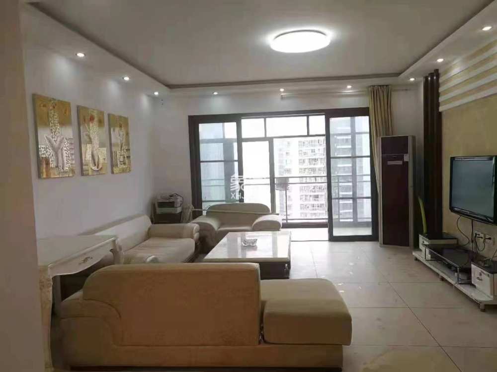 时尚新天地（平和堂）  3室2厅2卫   110.00万