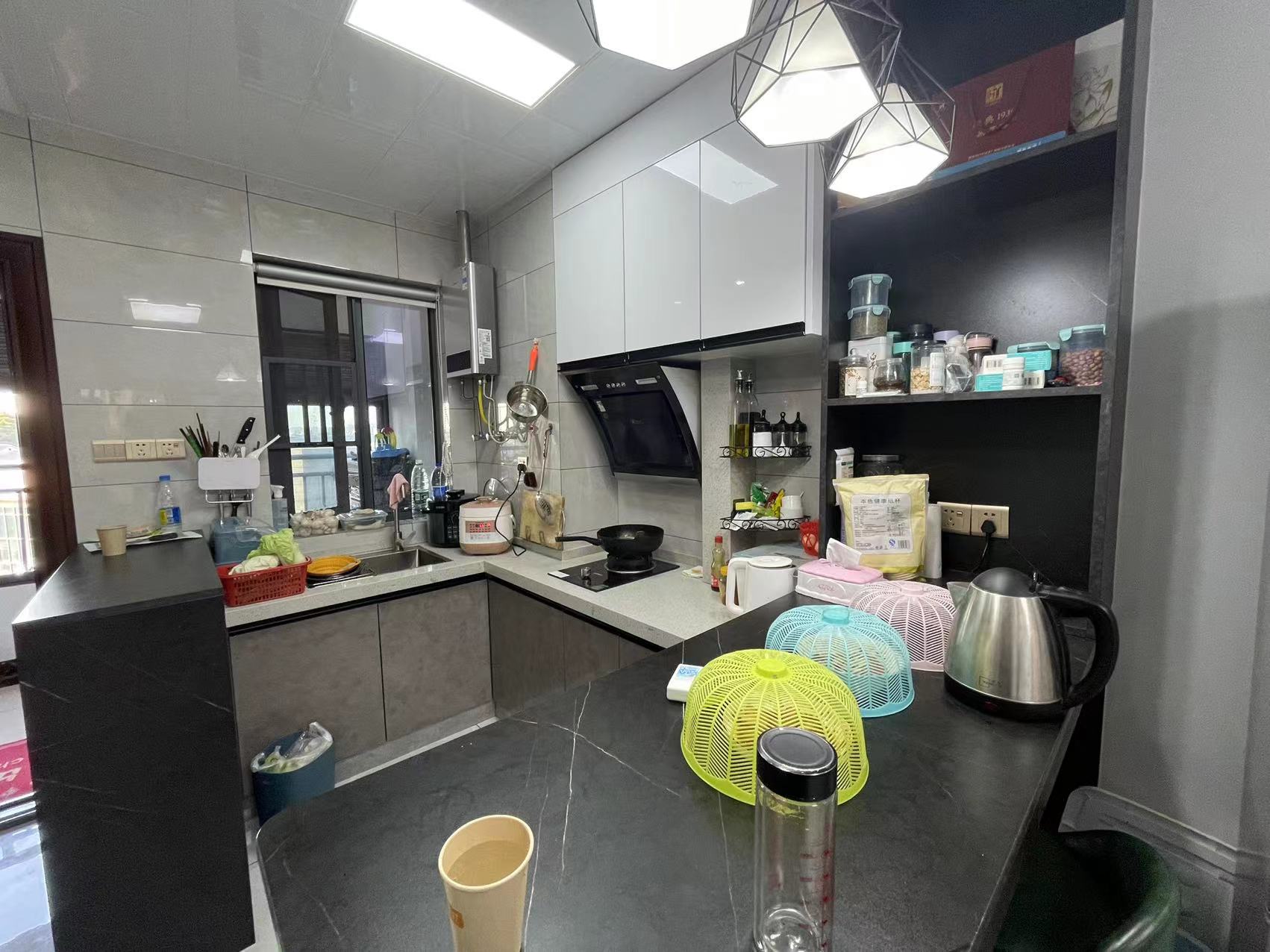 城市公园  2室2厅2卫    40.0万 城市公园  2室2厅2卫    40.0万室内图