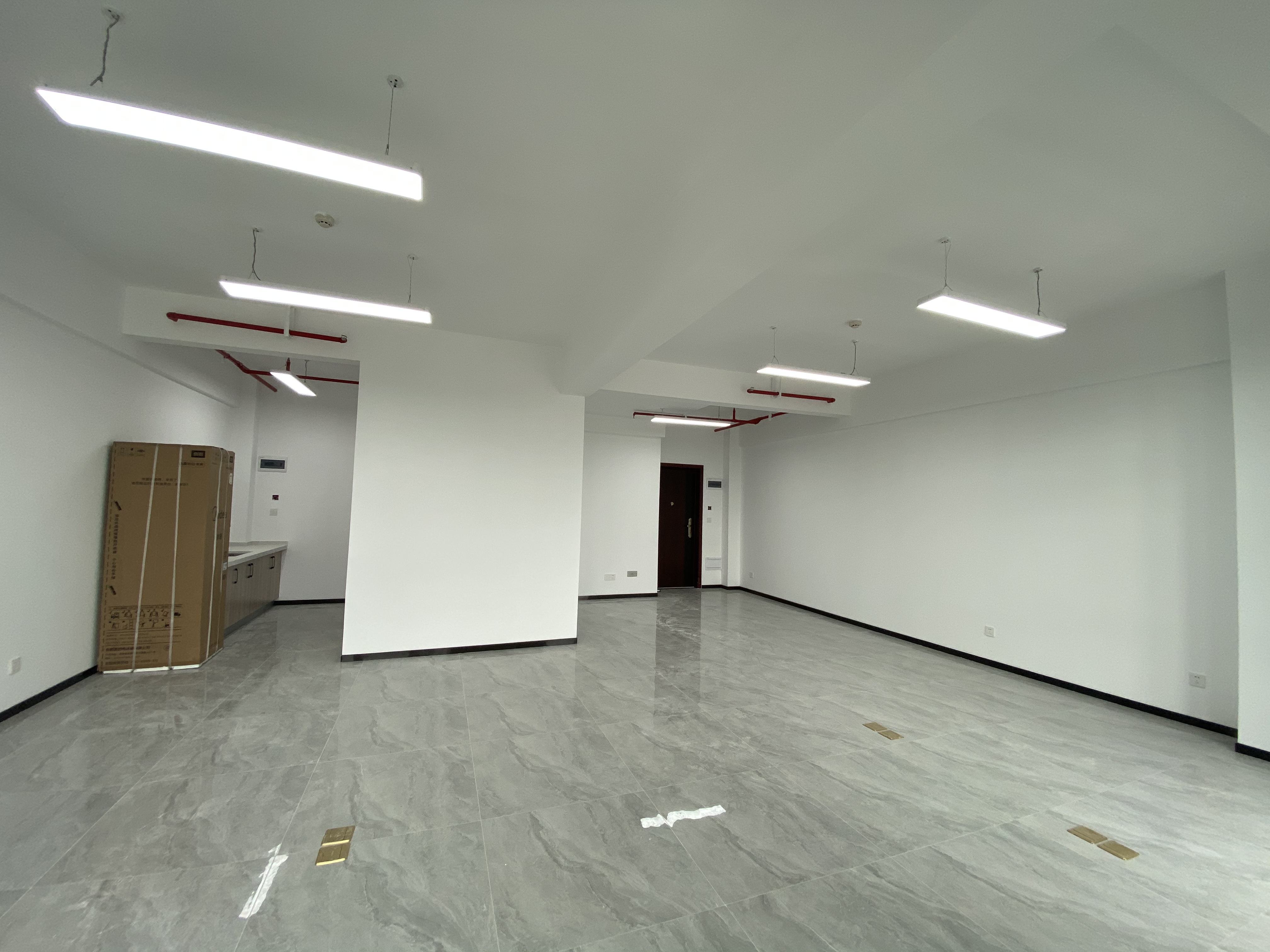 美的置业广场  1室1厅1卫   5500.00元/月室内图