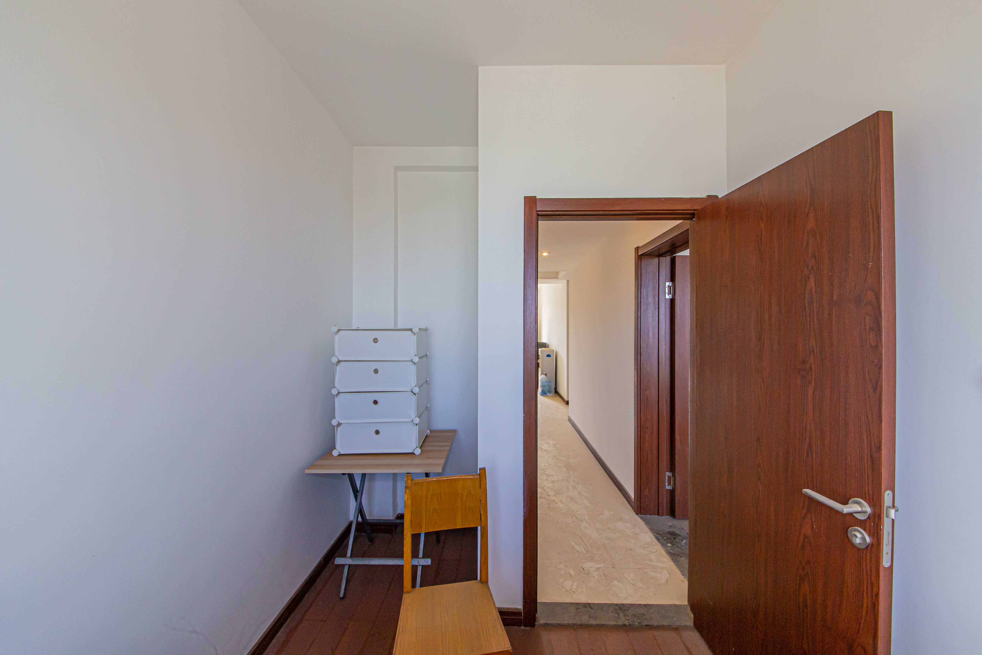 绿地公馆（绿地名邸）  3室2厅1卫    94.99万卧室