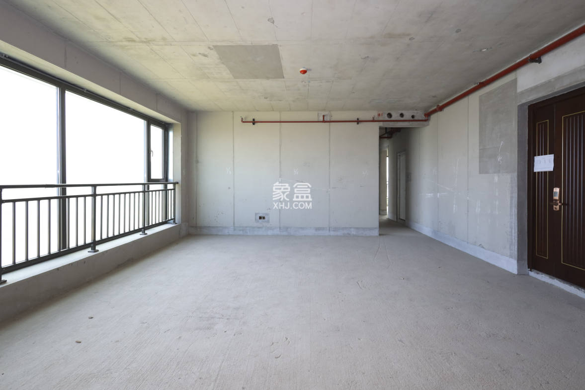 远洋外滩壹号  4室2厅3卫    406.0万 远洋外滩壹号  4室2厅3卫    406.0万客厅