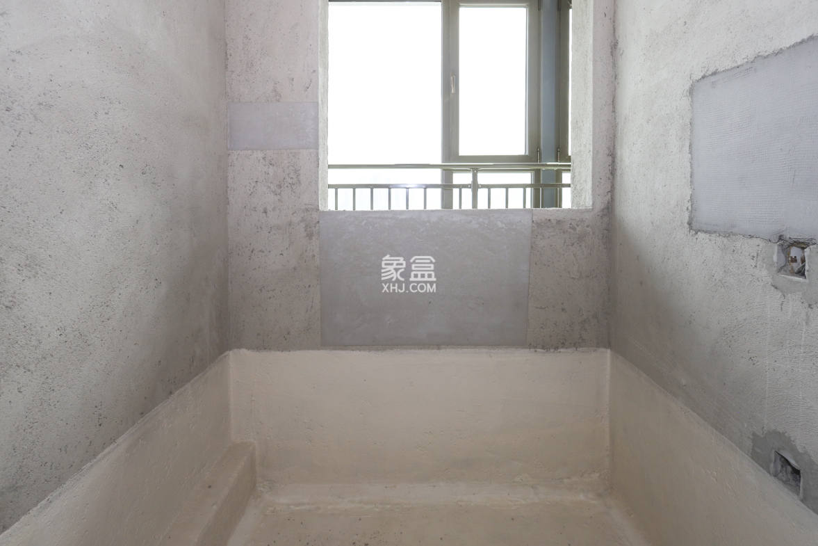 远洋外滩壹号  4室2厅3卫    406.0万 远洋外滩壹号  4室2厅3卫    406.0万卫生间