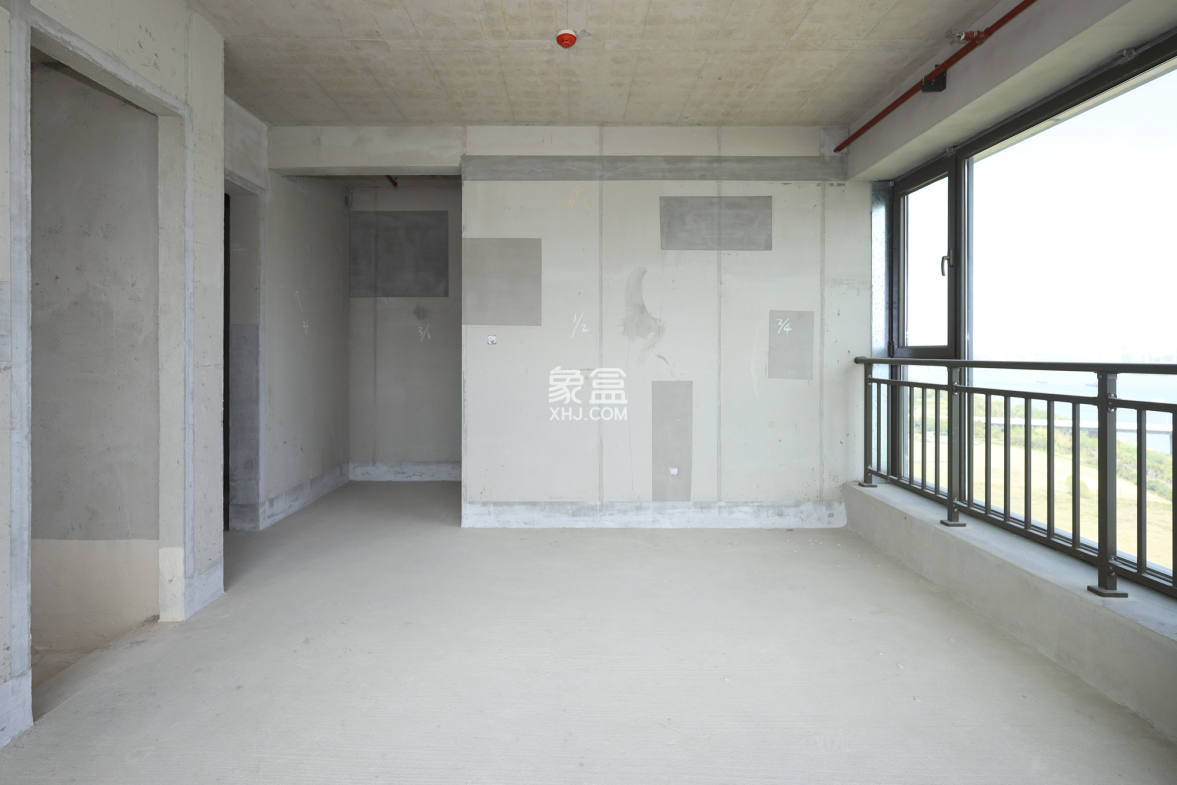 远洋外滩壹号  4室2厅3卫    406.0万 远洋外滩壹号  4室2厅3卫    406.0万卧室