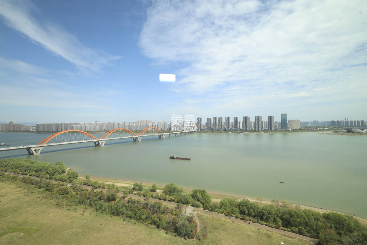 远洋外滩壹号  4室2厅3卫    406.0万 远洋外滩壹号  4室2厅3卫    406.0万其他