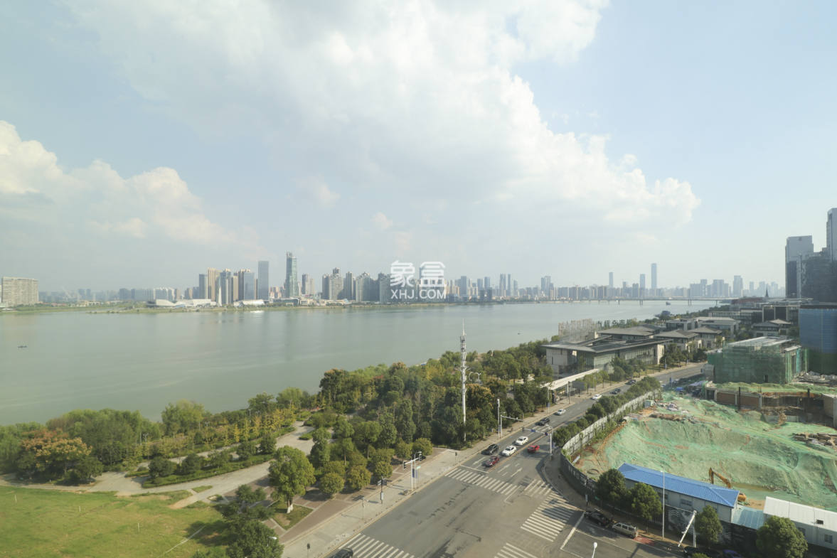 远洋外滩壹号  4室2厅3卫    406.0万 远洋外滩壹号  4室2厅3卫    406.0万其他