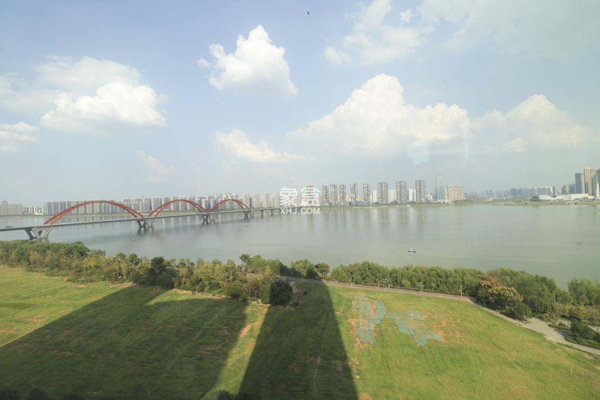 远洋外滩壹号  4室2厅3卫    406.0万 远洋外滩壹号  4室2厅3卫    406.0万其他