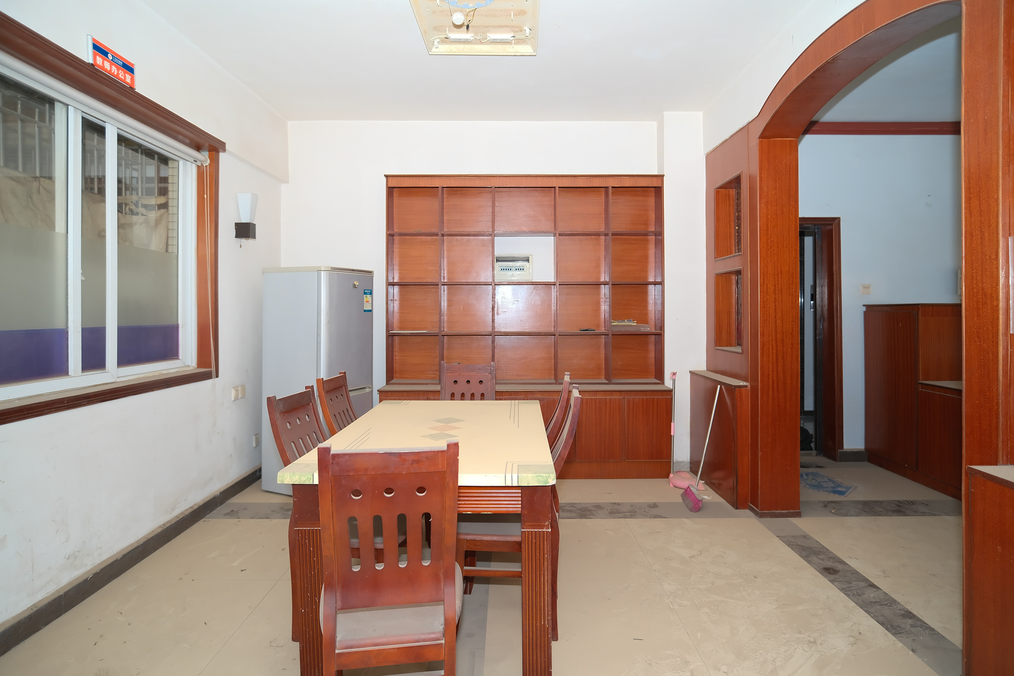 楚天家园  3室2厅2卫    78.8万 楚天家园  3室2厅2卫    78.8万客厅