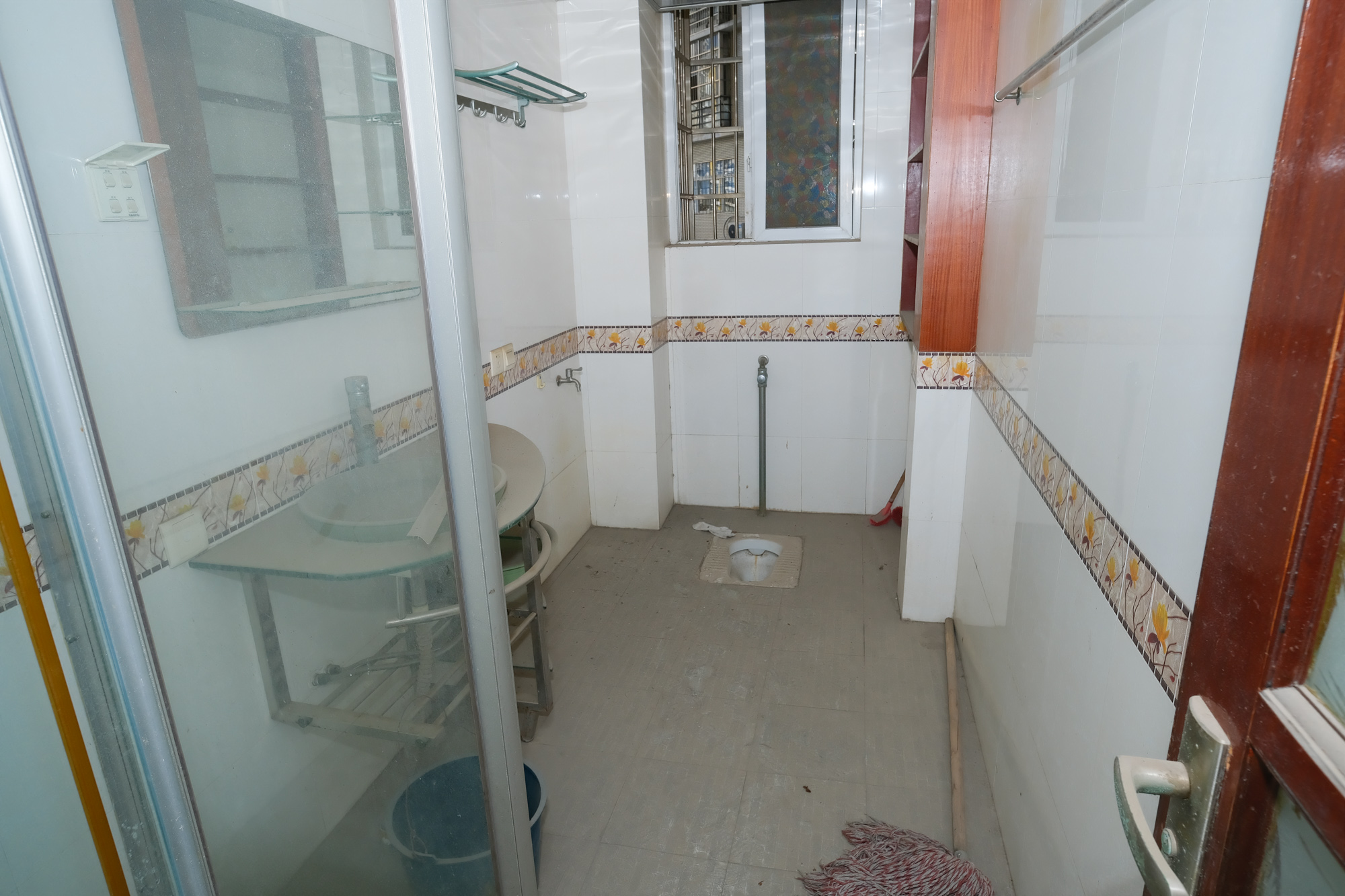 楚天家园  3室2厅2卫    78.8万 楚天家园  3室2厅2卫    78.8万卫生间