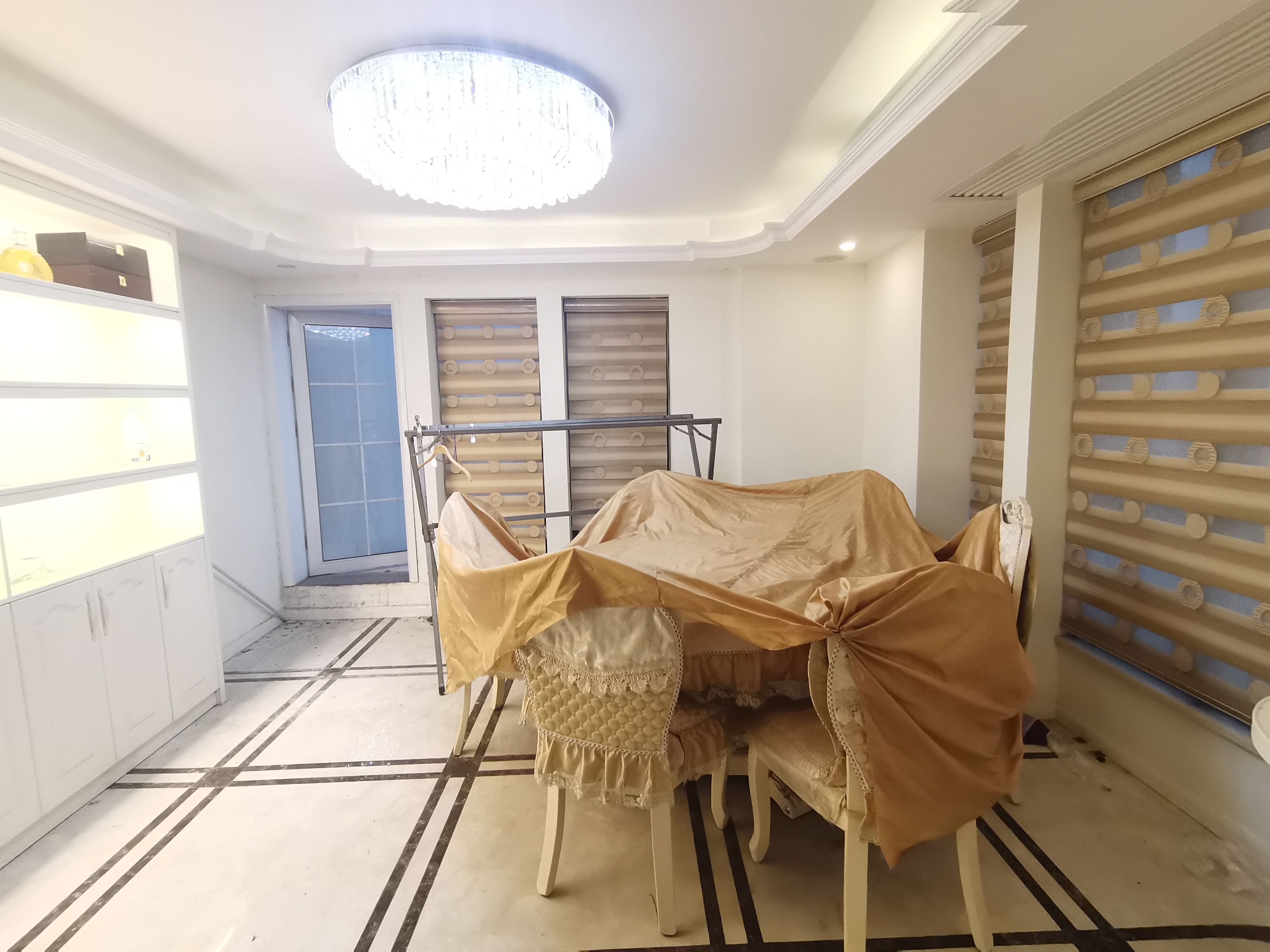 旺城天悦领秀香江  3室2厅2卫    80.0万 旺城天悦领秀香江  3室2厅2卫    80.0万室内图