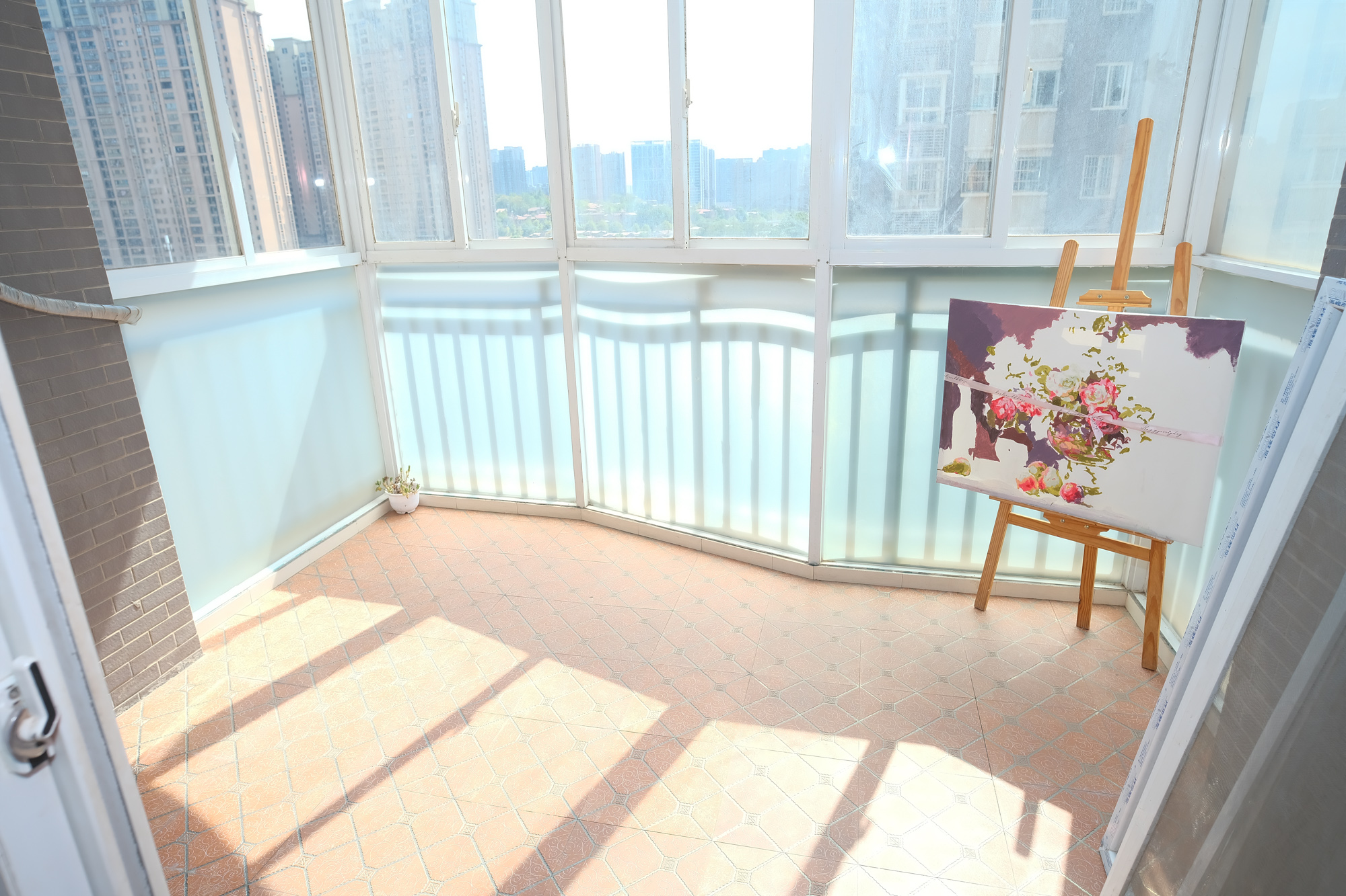 世景华庭  3室2厅2卫    71.9万阳台